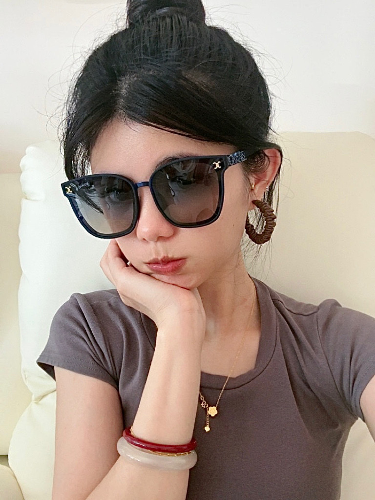 🎊。Chane✨新款女装太阳眼镜 镜腿高档 香奈儿专属LOGO使眼镜更具有国际大牌范 ☺️😘工艺精湛 高