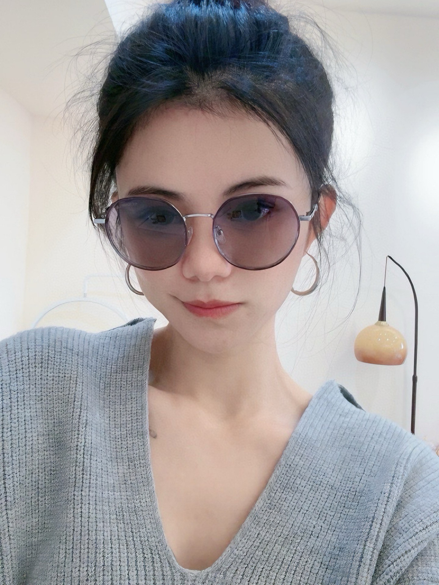  香奈儿 2025开春新款太阳镜 各路网红纷纷带起气场满分‼️ 俏皮甜美.上脸效果更佳.金属质感超好 型