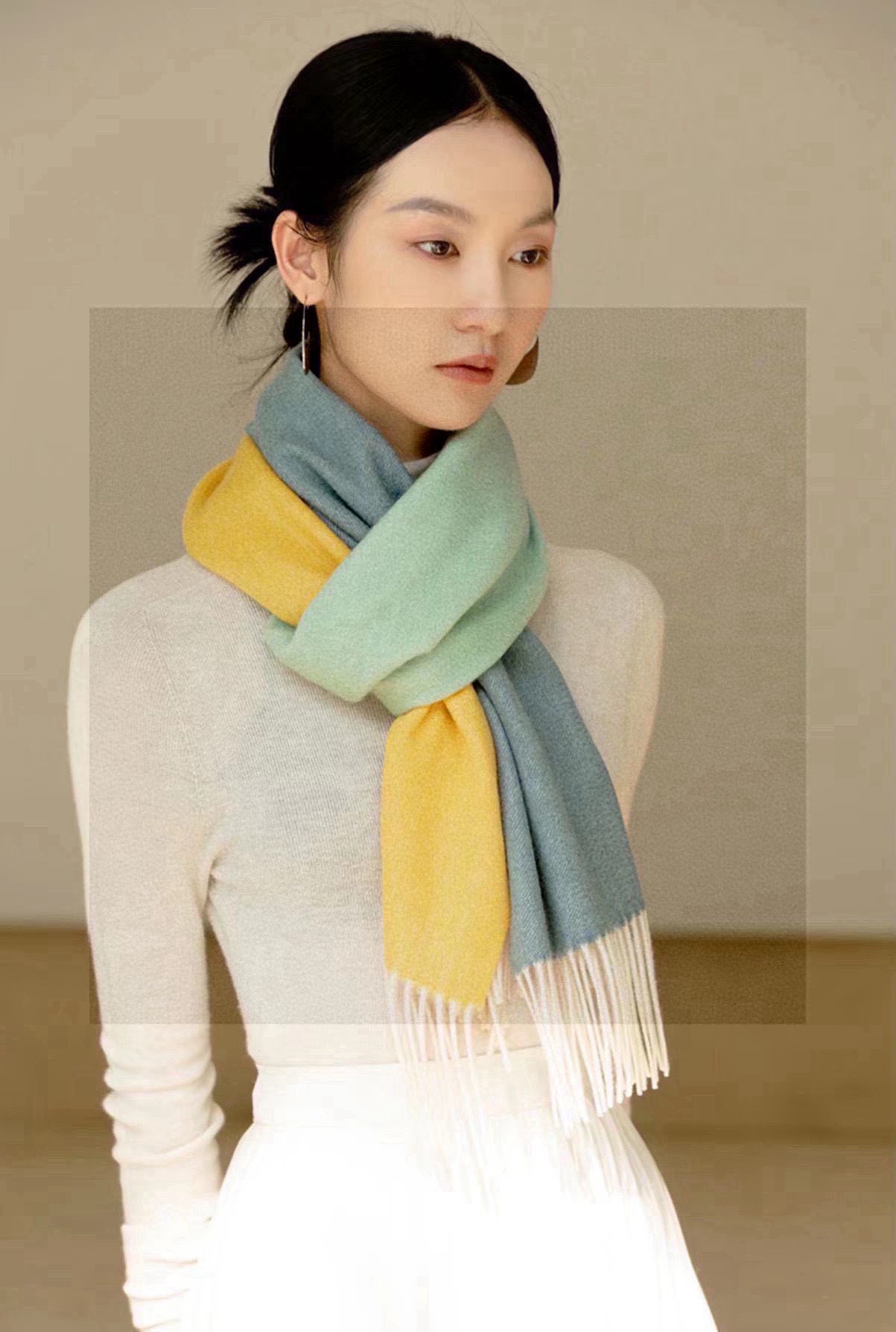 Stylish Multicolor Gradient Cashmere Scarf, Soft & Warm Winter Shawl 32*190cm 2 i1751814373157 4355 0 0