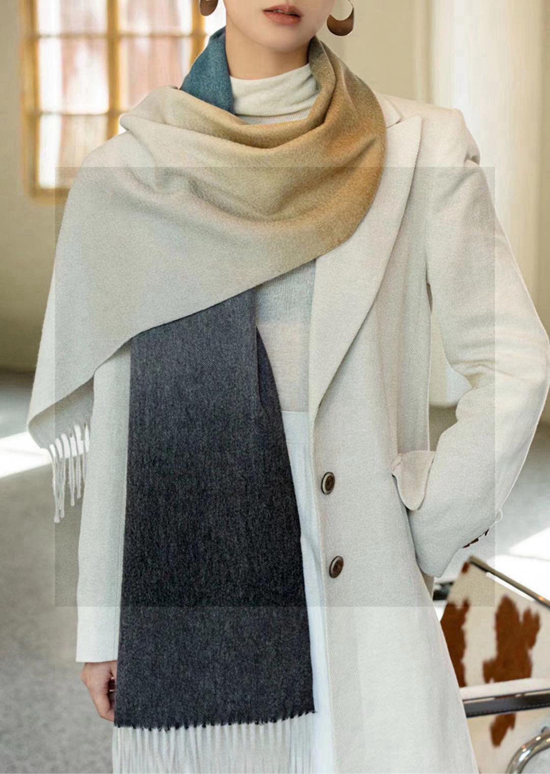 Hermes Gradient Color Cashmere Scarf, 32*190cm, Fashionable and Practical