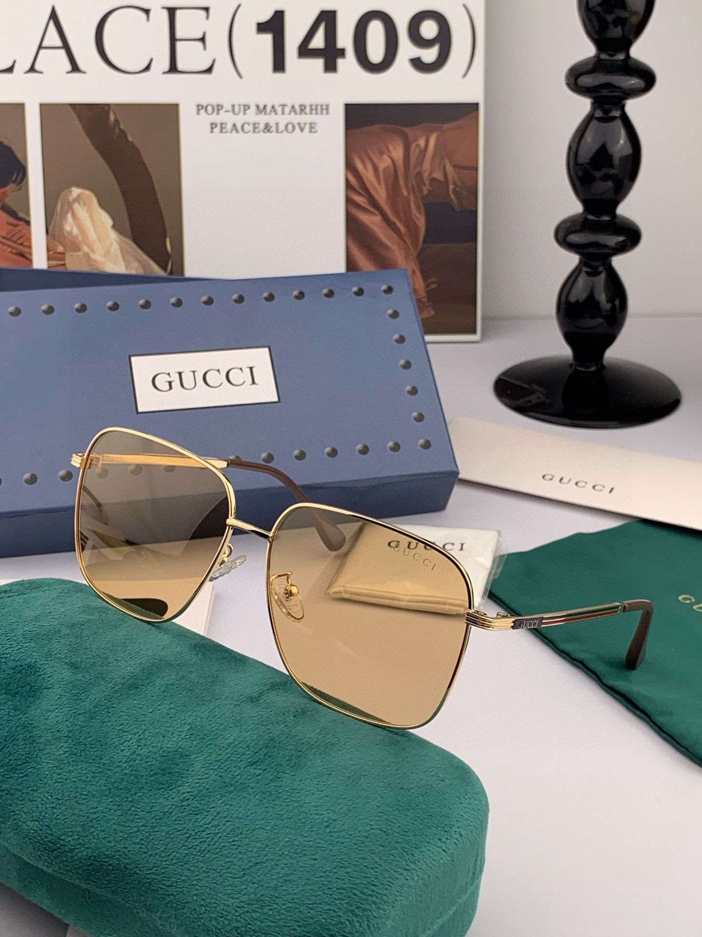   Gucci 。  高品质男女款墨镜   👍 进口宝丽来偏光镜片  。蛤蟆镜 开车钓鱼都可 。百搭显瘦