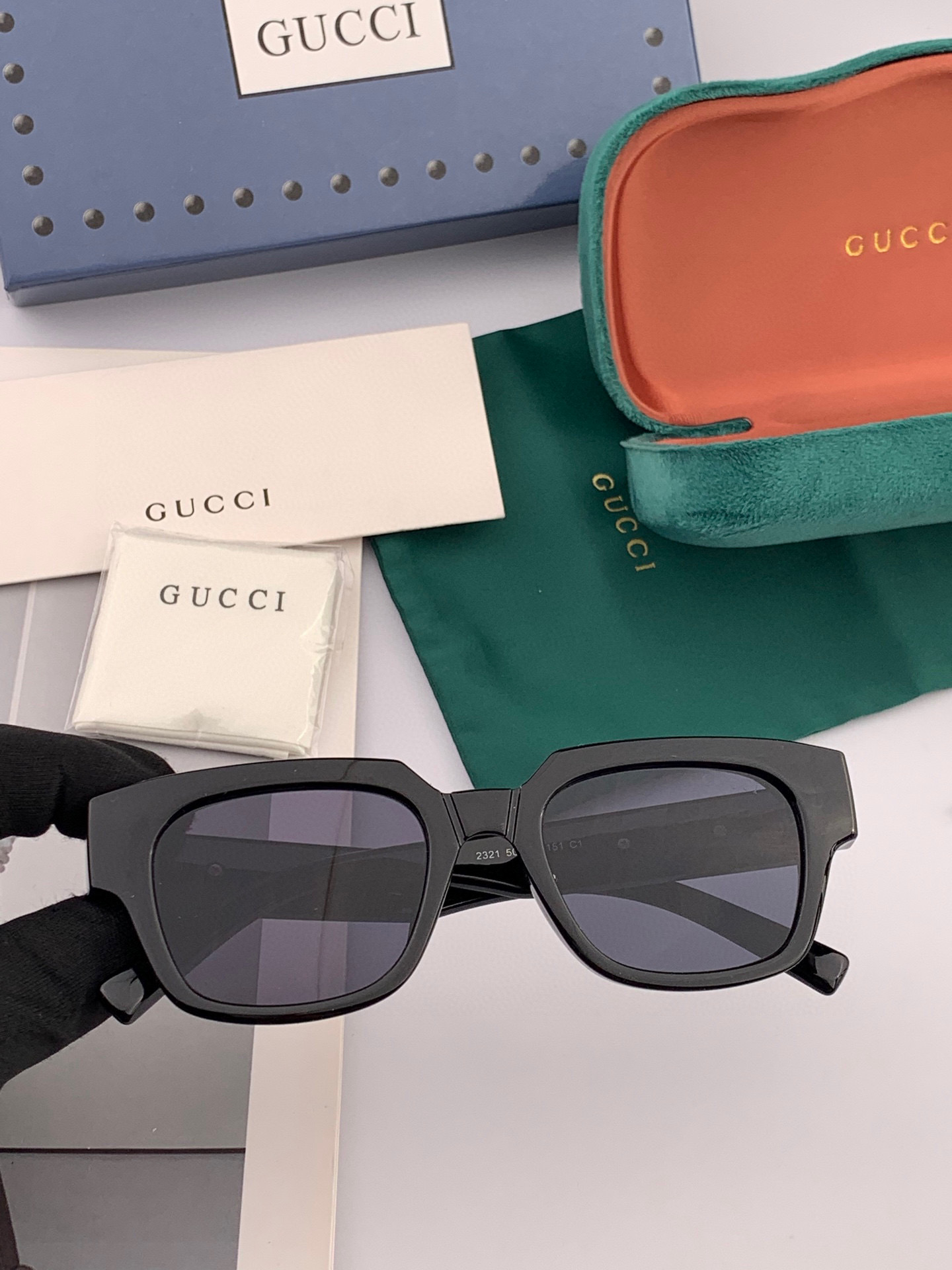  🔺 【GUCCI】2025开春新款 潮流爆款 时尚方框太阳镜 高品质 佩戴舒适 网红潮款墨镜 型号：G