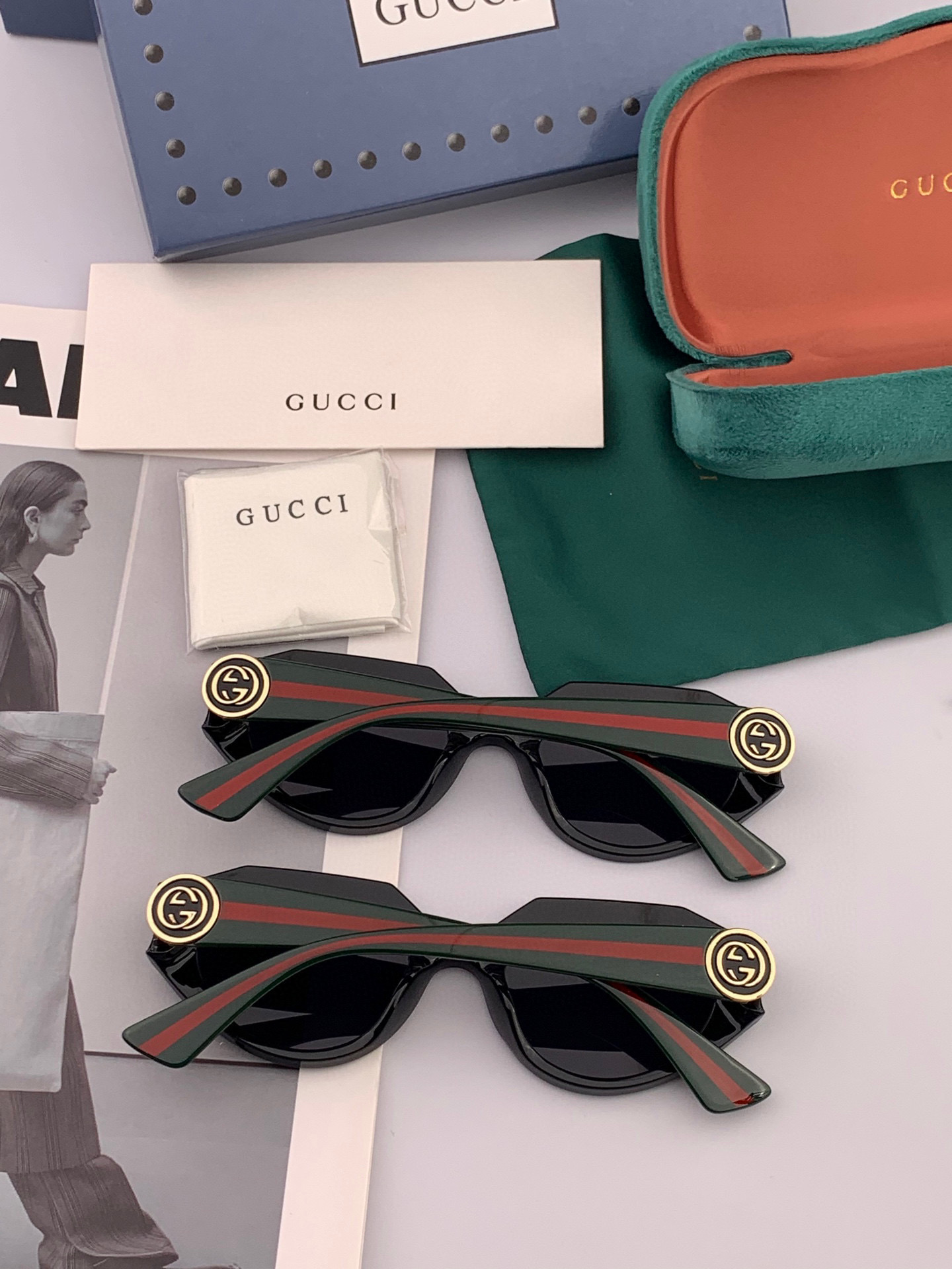  🔺 【GUCCI】2025开春新款 潮流爆款 时尚方框太阳镜 高品质 佩戴舒适 网红潮款墨镜 型号：G