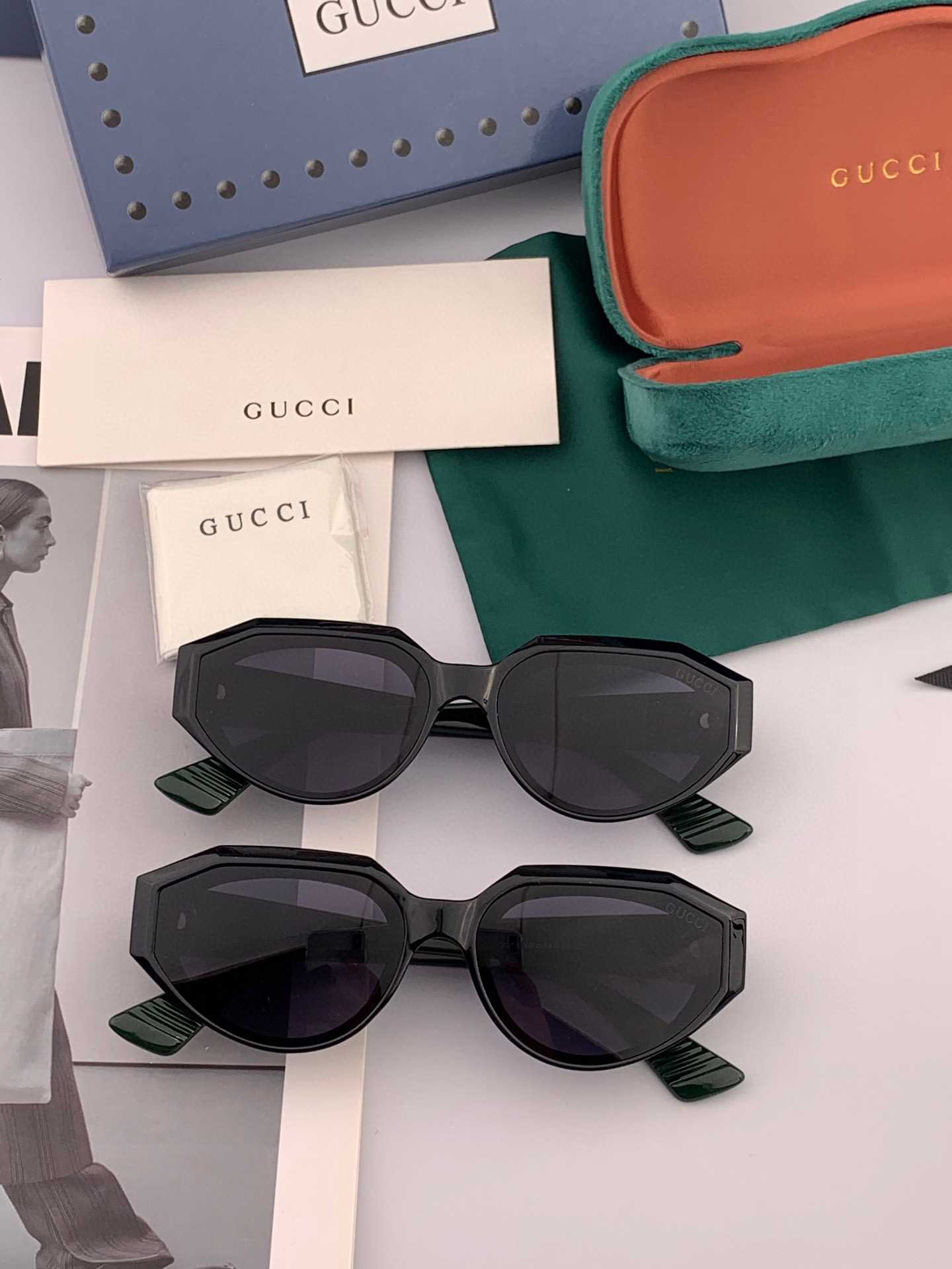  🔺 【GUCCI】2025开春新款 潮流爆款 时尚方框太阳镜 高品质 佩戴舒适 网红潮款墨镜 型号：G