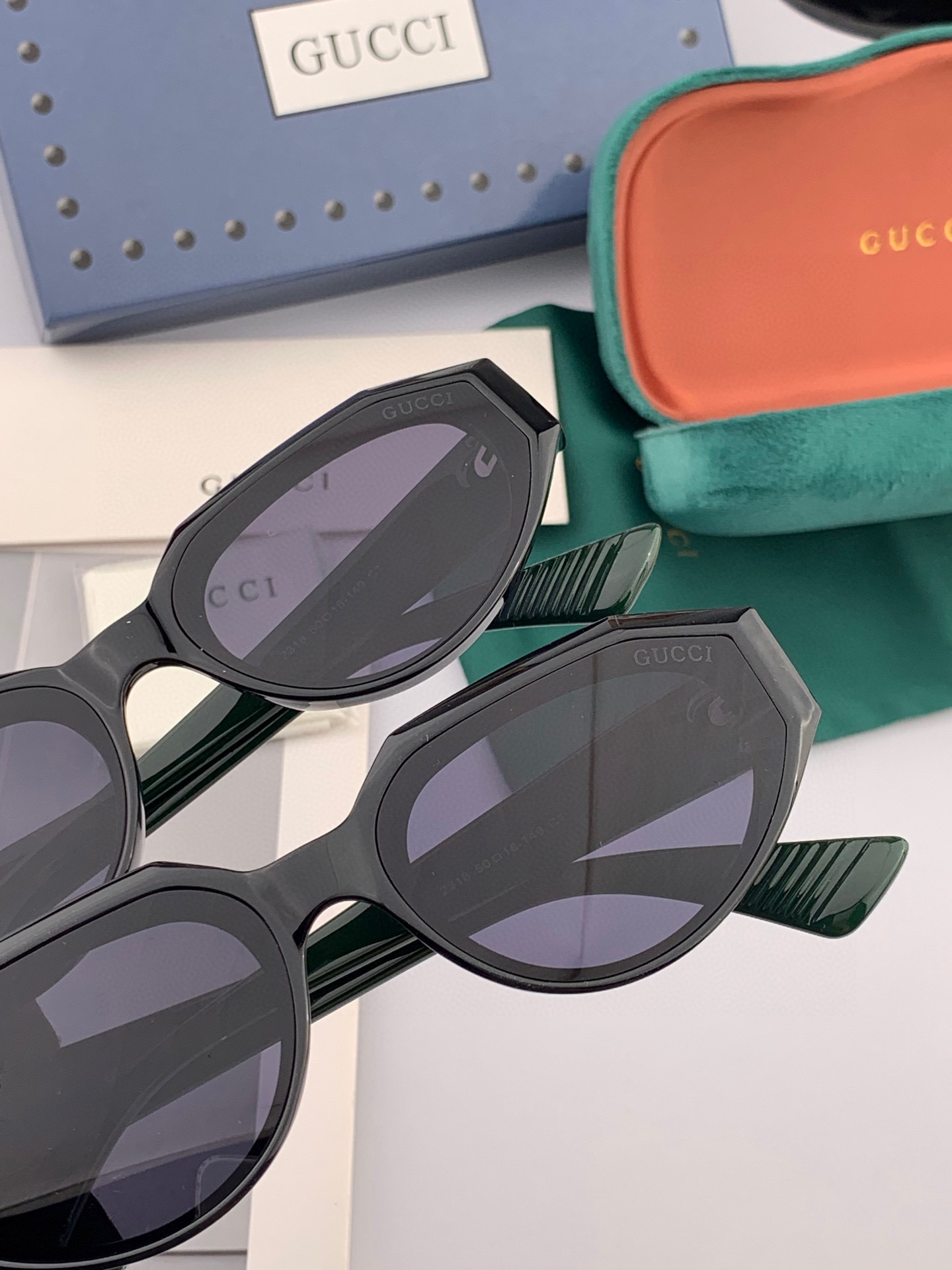  🔺 【GUCCI】2025开春新款 潮流爆款 时尚方框太阳镜 高品质 佩戴舒适 网红潮款墨镜 型号：G