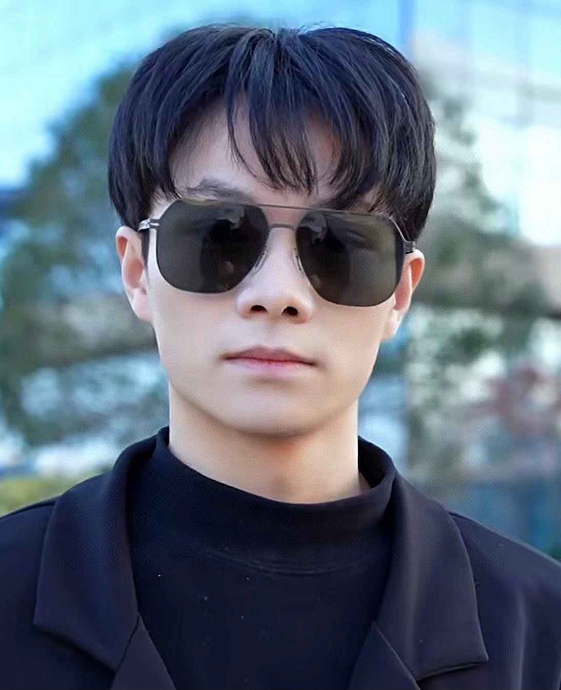 ♦️GUCCI 2025新款男女情侣款太阳镜多边形墨镜iP电镀永不褪色 超轻超有弹性整幅眼镜无螺丝重要的