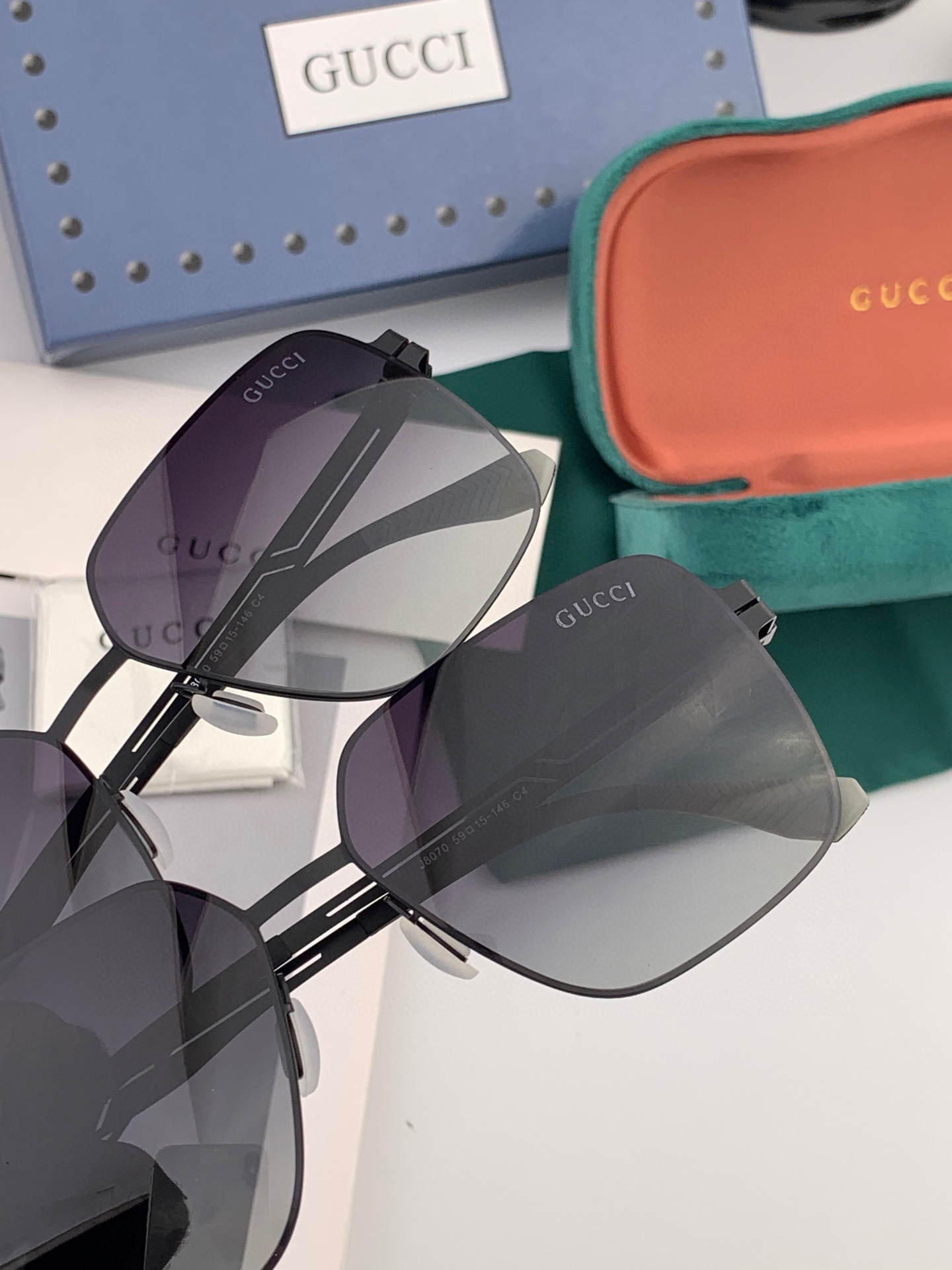 ♦️ GUCCI 2025新款男女情侣款太阳镜多边形墨镜iP电镀永不褪色 超轻超有弹性整幅眼镜无螺丝重要