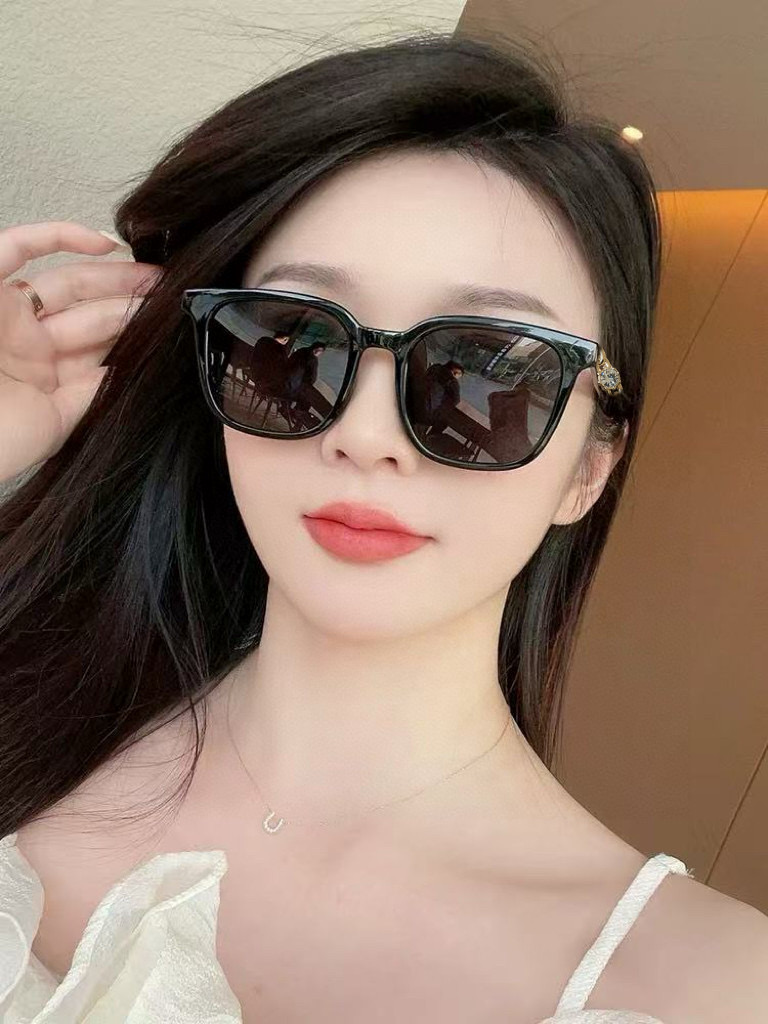 NO:366632,New CHANEL Chanel sunglasses interpret the latest spring and summer glasses with unique charm and avant-garde style, with super good texture and comfortable wearing. Model CH5236 glasses sunglasses sunglasses, glasses, chanel, chanel19860909新品CHANEL 香奈儿太阳镜以独特魅力和前卫风格诠释春夏最新眼镜,质感超好佩带舒适 型号CH5236眼镜墨镜太阳镜,眼镜,chanel,chanel,glasses