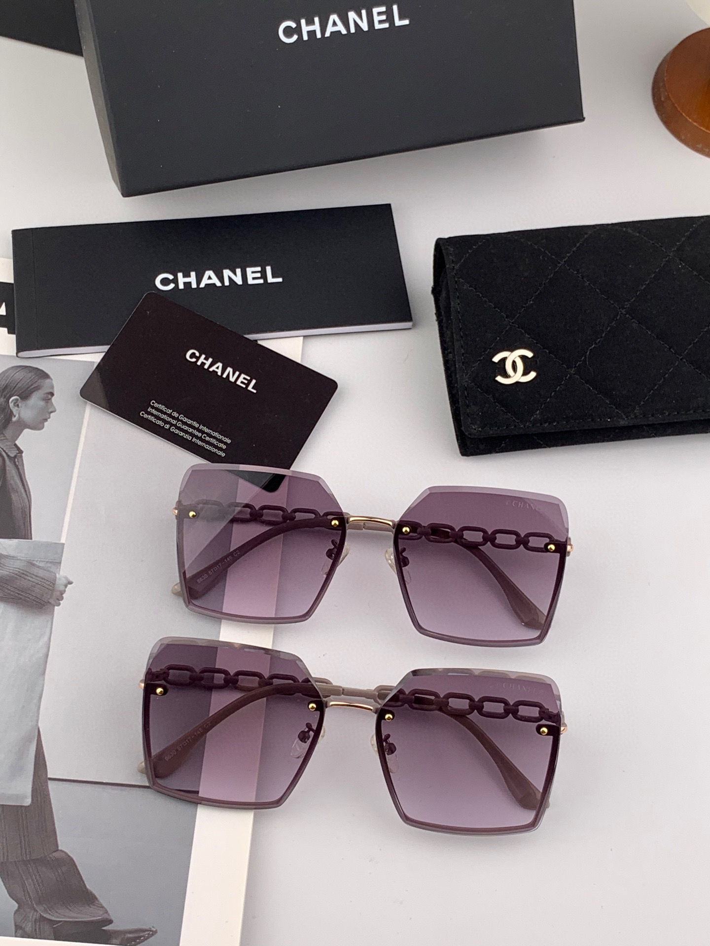 Chanel’s New Nylon Light Glasses: Frameless Diamonds, High Quality, Airy Woman. Model CH0663. - 图片 9