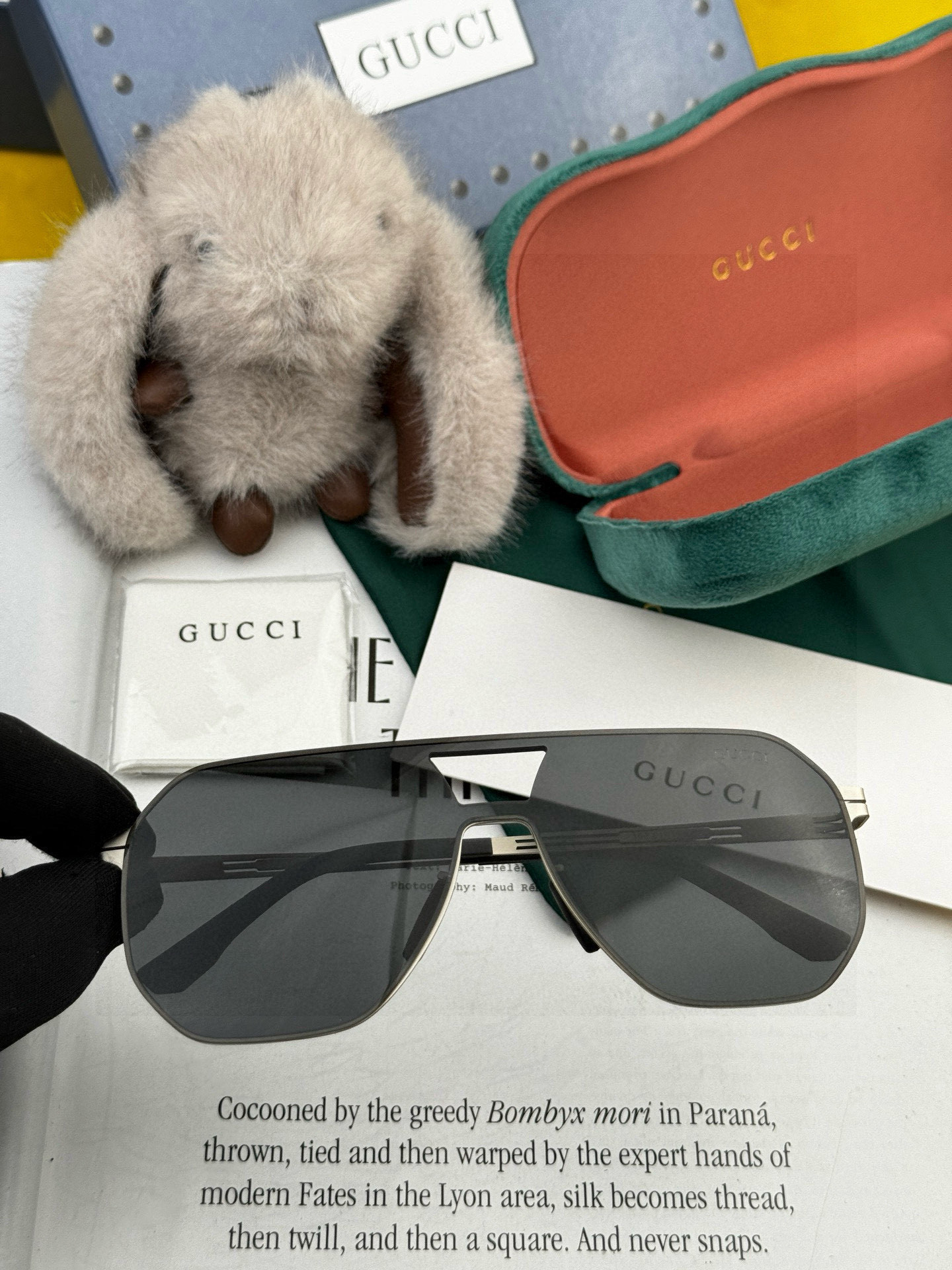 GUCCI 2025 Polygonal Sunglasses: Stylish, Durable, and Lightweight Eyewear - 图片 6