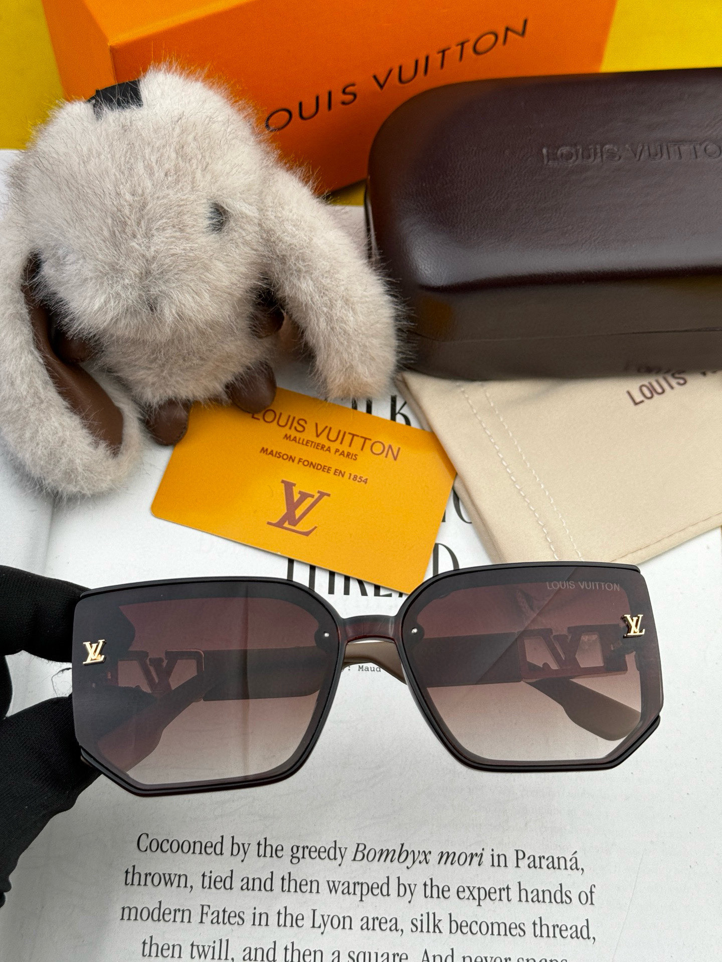 P195, LV 2025, NEW SUNGLASSES, NEW SUNGLASSES. L8130 - 图片 3