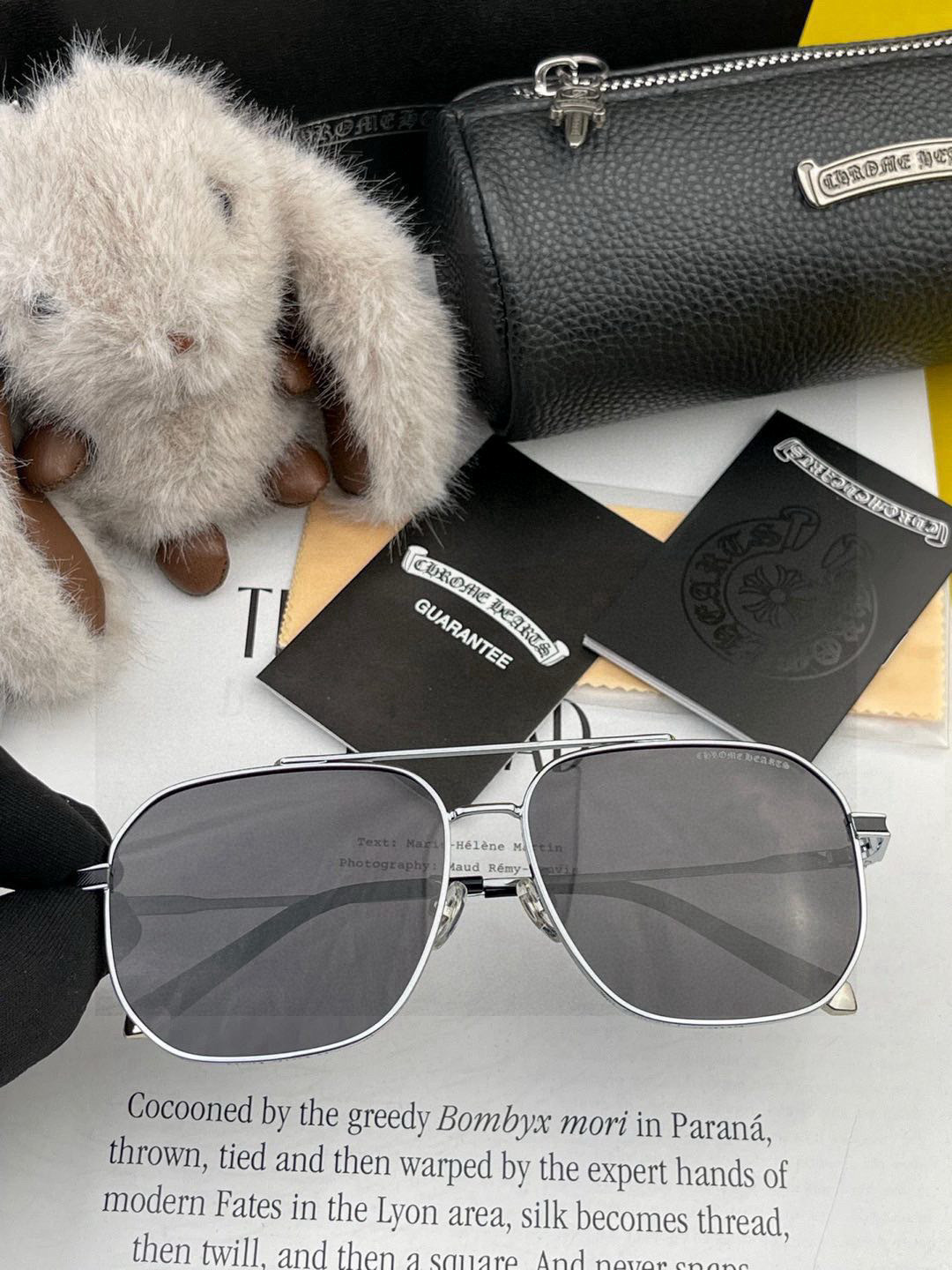   CHROME HEART 克罗心新款太阳眼镜 太阳镜墨镜 风镜设计理念！ KLX2861