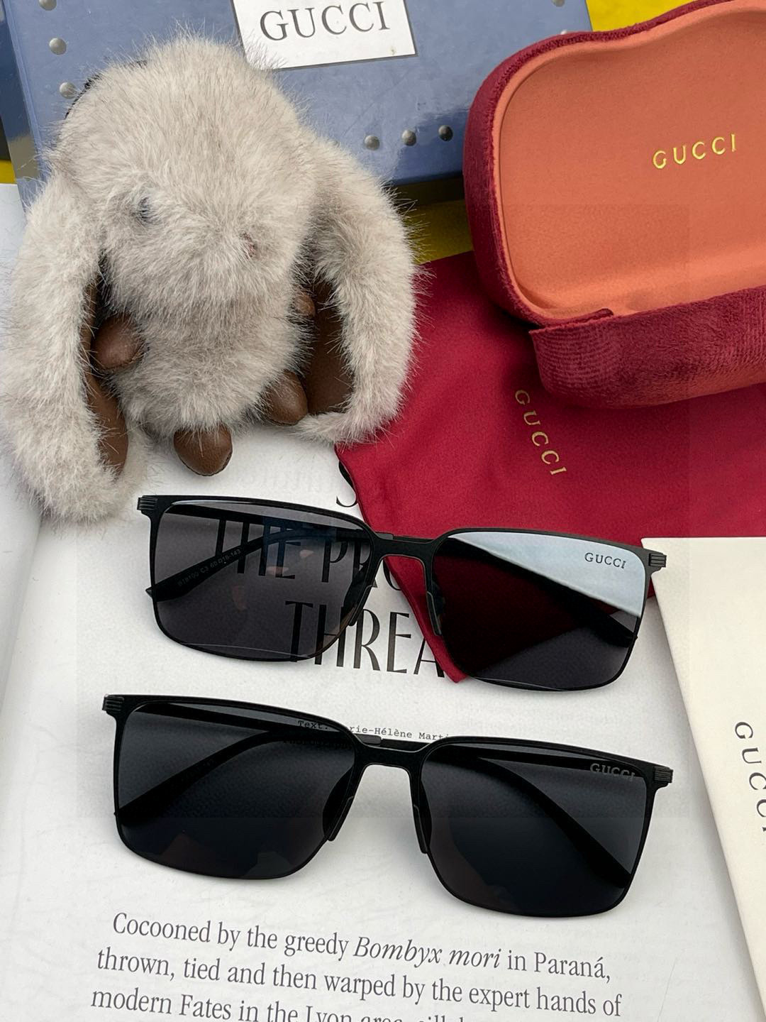         GUCCI 男款炫彩飞行员偏光太阳镜 ❤️材质：高清尼龙加厚卡槽高清偏光镜片 🌹无边框镜