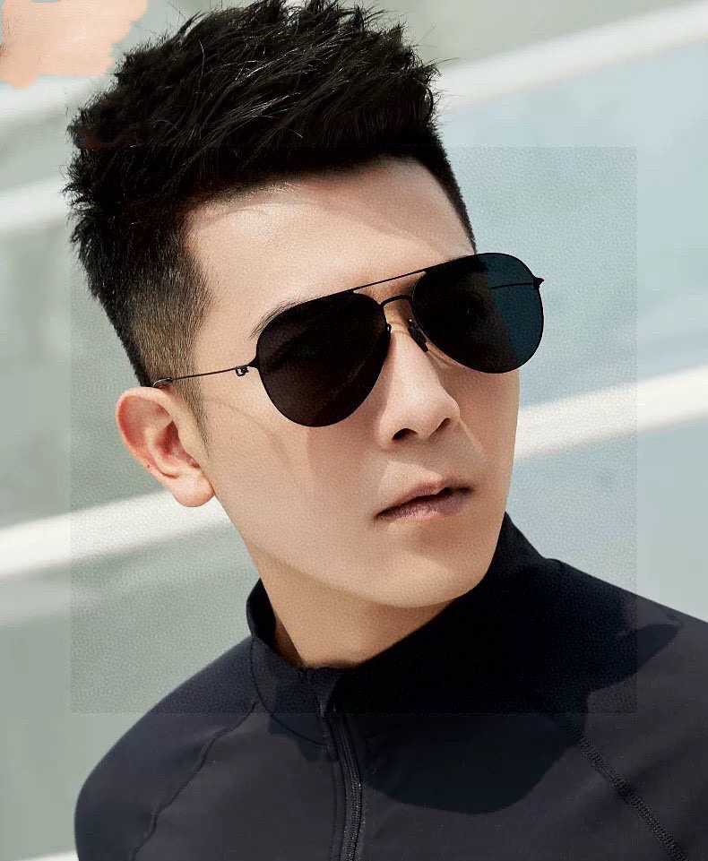      GUCCI-2025新款男情女侣款太阳iP电镀不永褪色 卖点：超轻有超弹性整幅眼镜无丝螺重要的