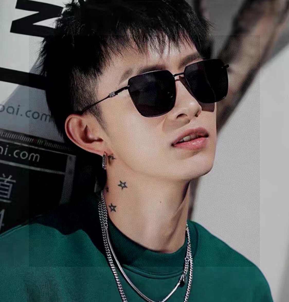 NO:367588,CHROME HEART New sunglasses Sunglasses Sunglasses Goggles design concept!  KLX91936 glasses sunglasses sunglasses, glasses, chrome hearts, chrome hearts19860909CHROME HEART 克罗心新款太阳眼镜 太阳镜墨镜 风镜设计理念！ KLX91936眼镜墨镜太阳镜,眼镜,chrome hearts,chrome hearts,glasses