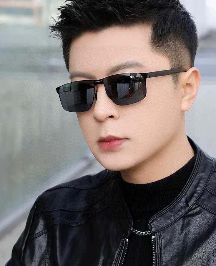         GUCCI 男款炫彩飞行员偏光太阳镜 ❤️材质：高清尼龙加厚卡槽高清偏光镜片 🌹无边框镜