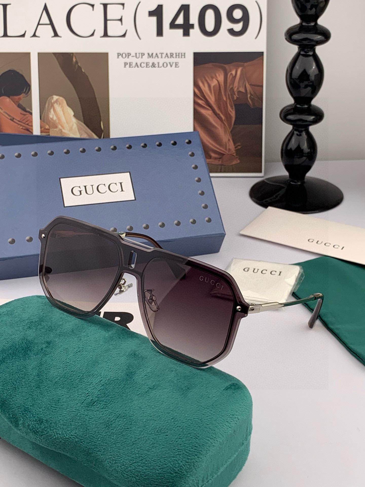       GUCC* 2025 新款男女情侣款太阳iP电镀永不褪色 卖点：超轻超有弹性整幅眼镜片：高清