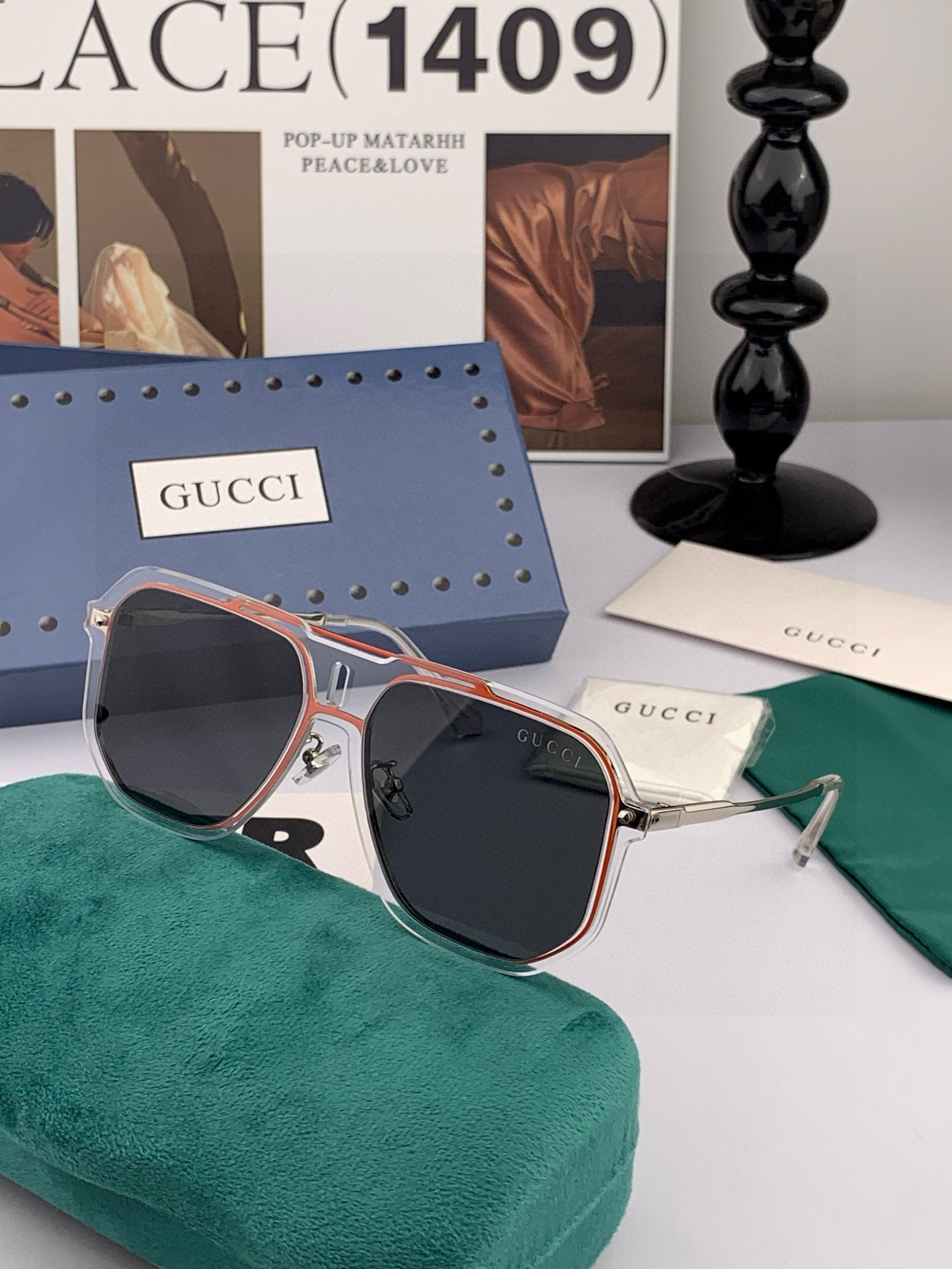       GUCC* 2025 新款男女情侣款太阳iP电镀永不褪色 卖点：超轻超有弹性整幅眼镜片：高清