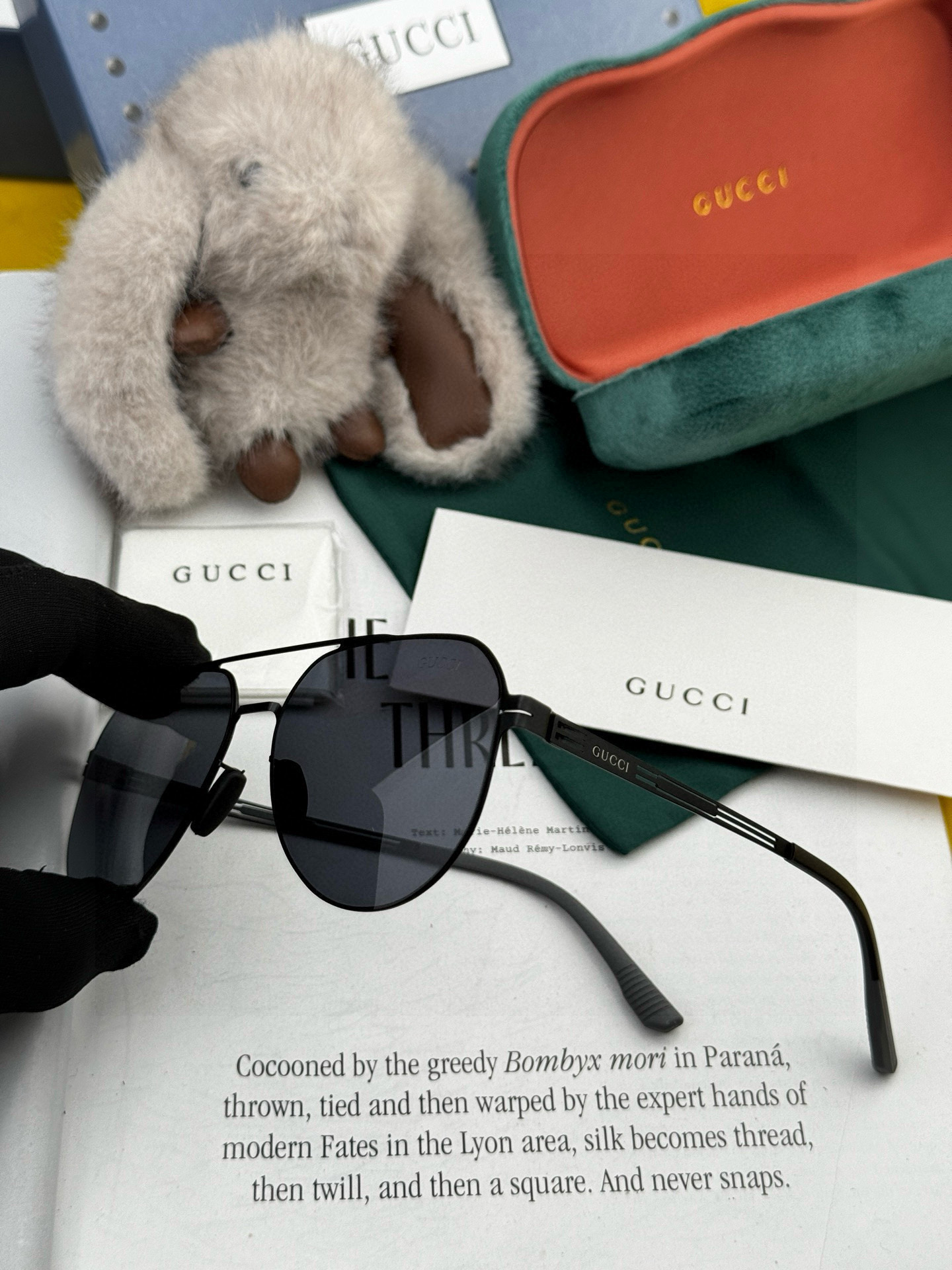 ♦️ GUCCI 2025新款男女情侣款太阳镜多边形墨镜iP电镀永不褪色 超轻超有弹性整幅眼镜无螺丝重要