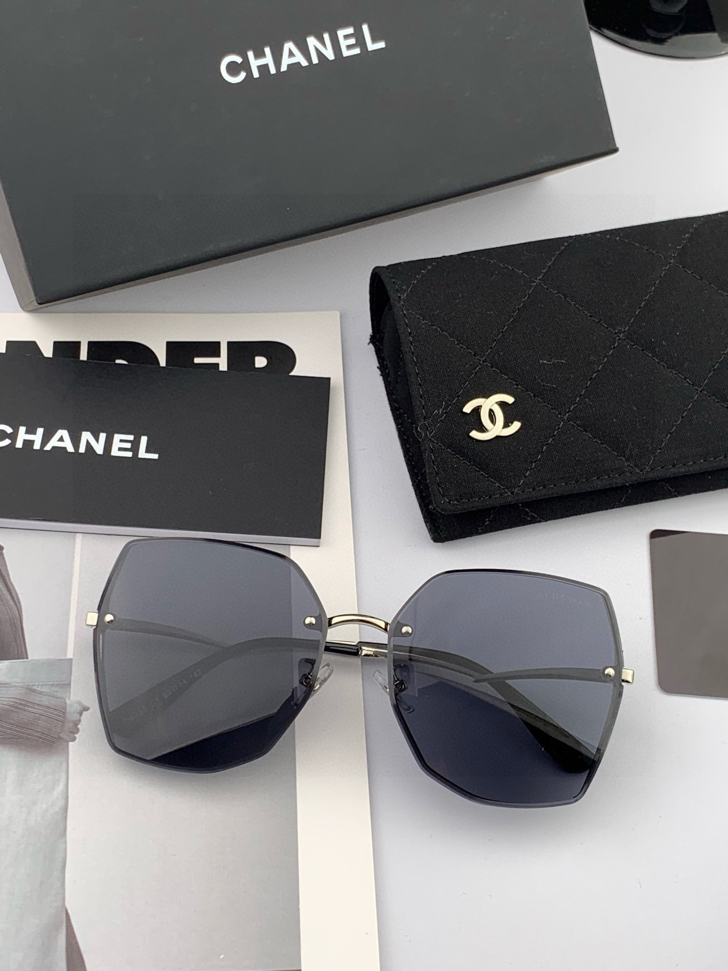 🔺 【香奈儿-尼龙偏光太阳镜】2025开春新款 潮流爆款 时尚多边形偏光太阳镜 高品质 佩戴舒适 网红潮
