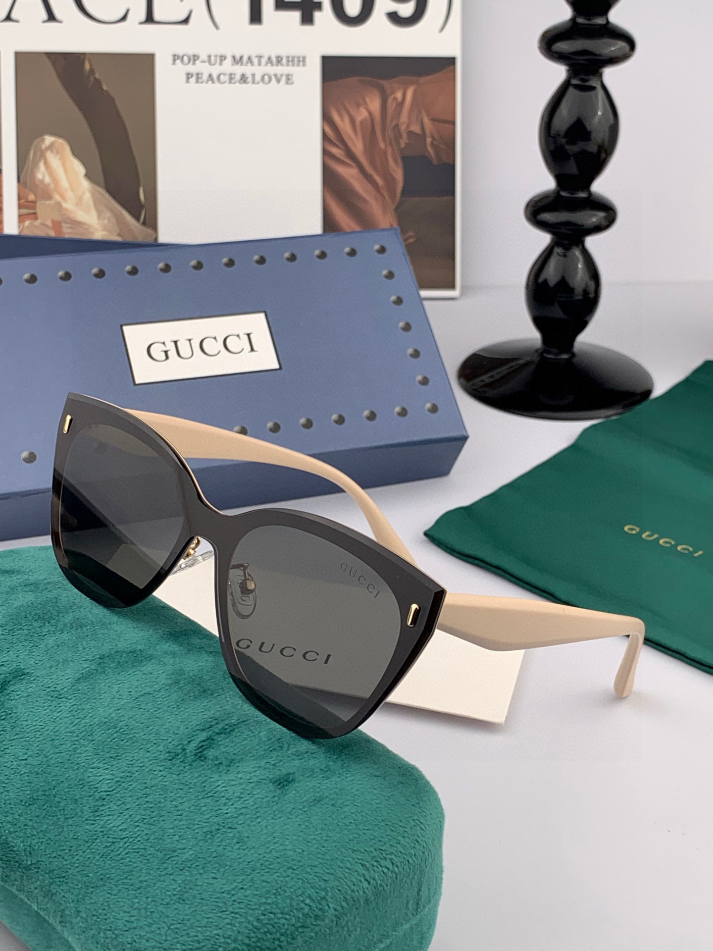   GUCCI  新款连体尼龙偏光太眼镜，情侣款时尚方框太阳镜佩戴舒适网红潮流款墨镜，大气女人范儿，大脸
