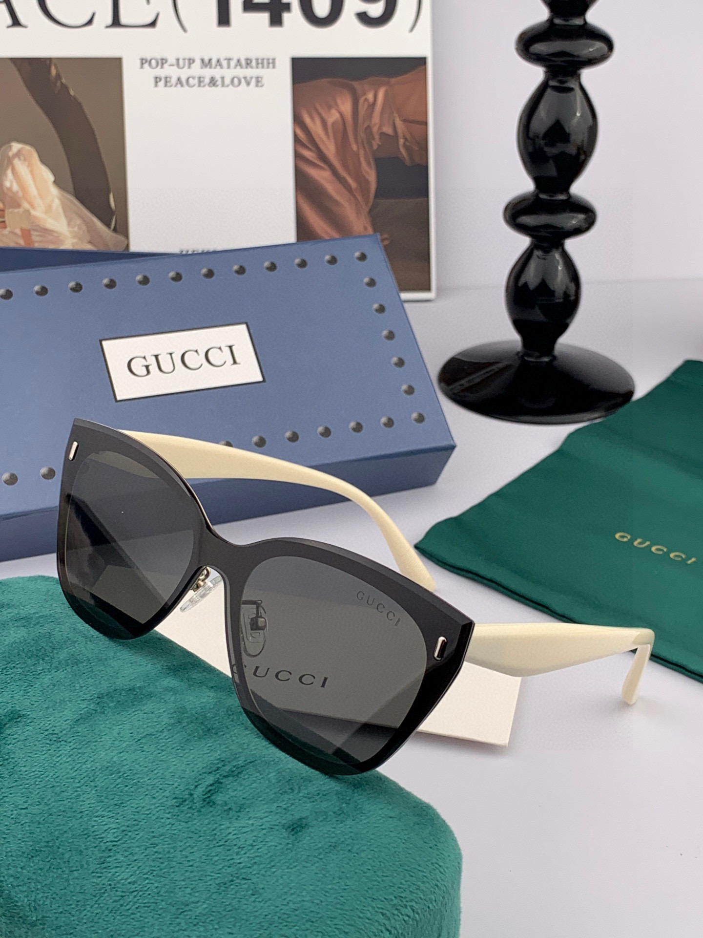  GUCCI  新款连体尼龙偏光太眼镜，情侣款时尚方框太阳镜佩戴舒适网红潮流款墨镜，大气女人范儿，大脸