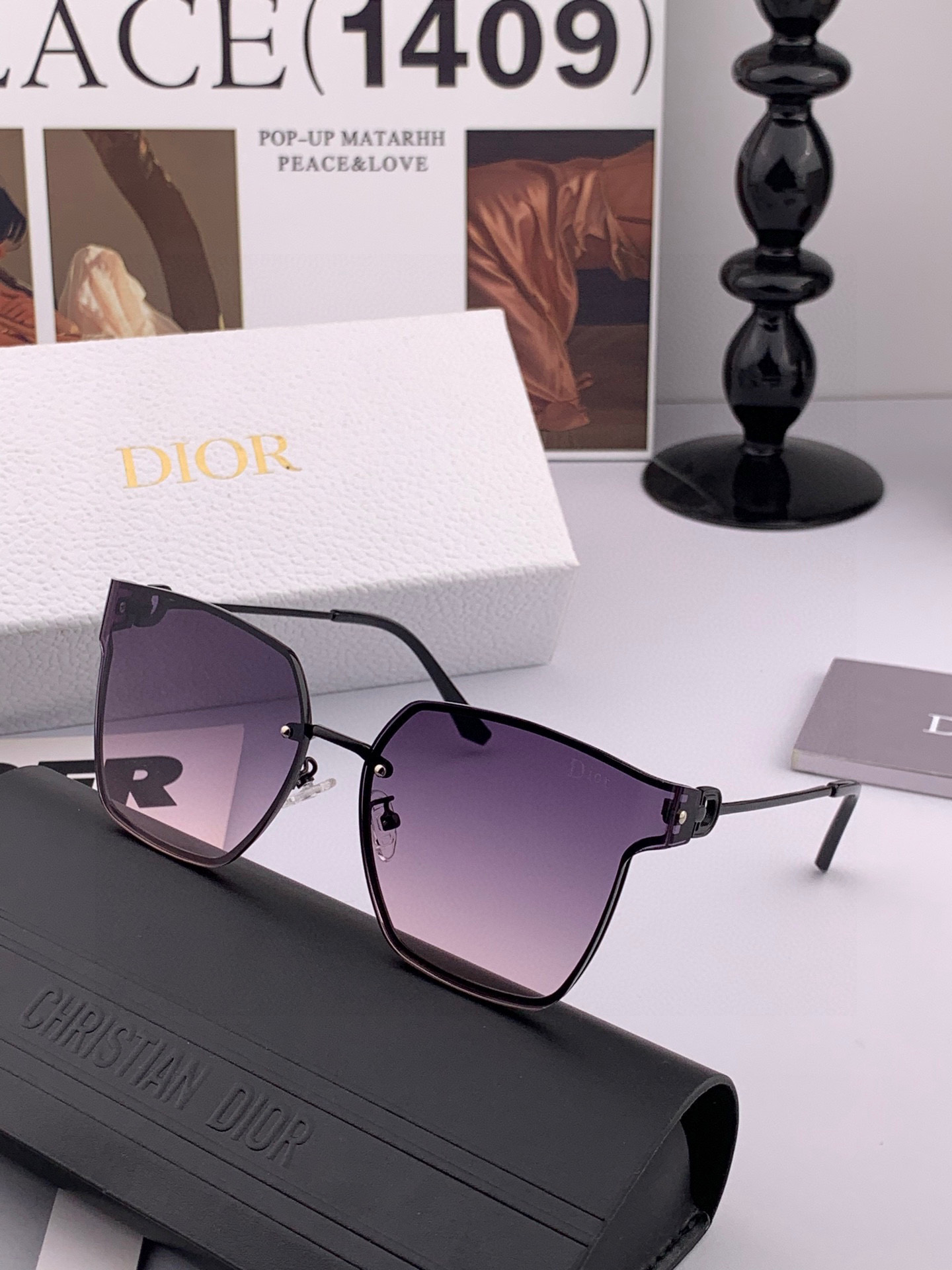   DIOR🌋☔️时尚无框太阳镜镜片 顶级奢侈品强 高品质胜利亲亲🍦🍨 得意 气质非凡😄 🍫🍪女士开车墨
