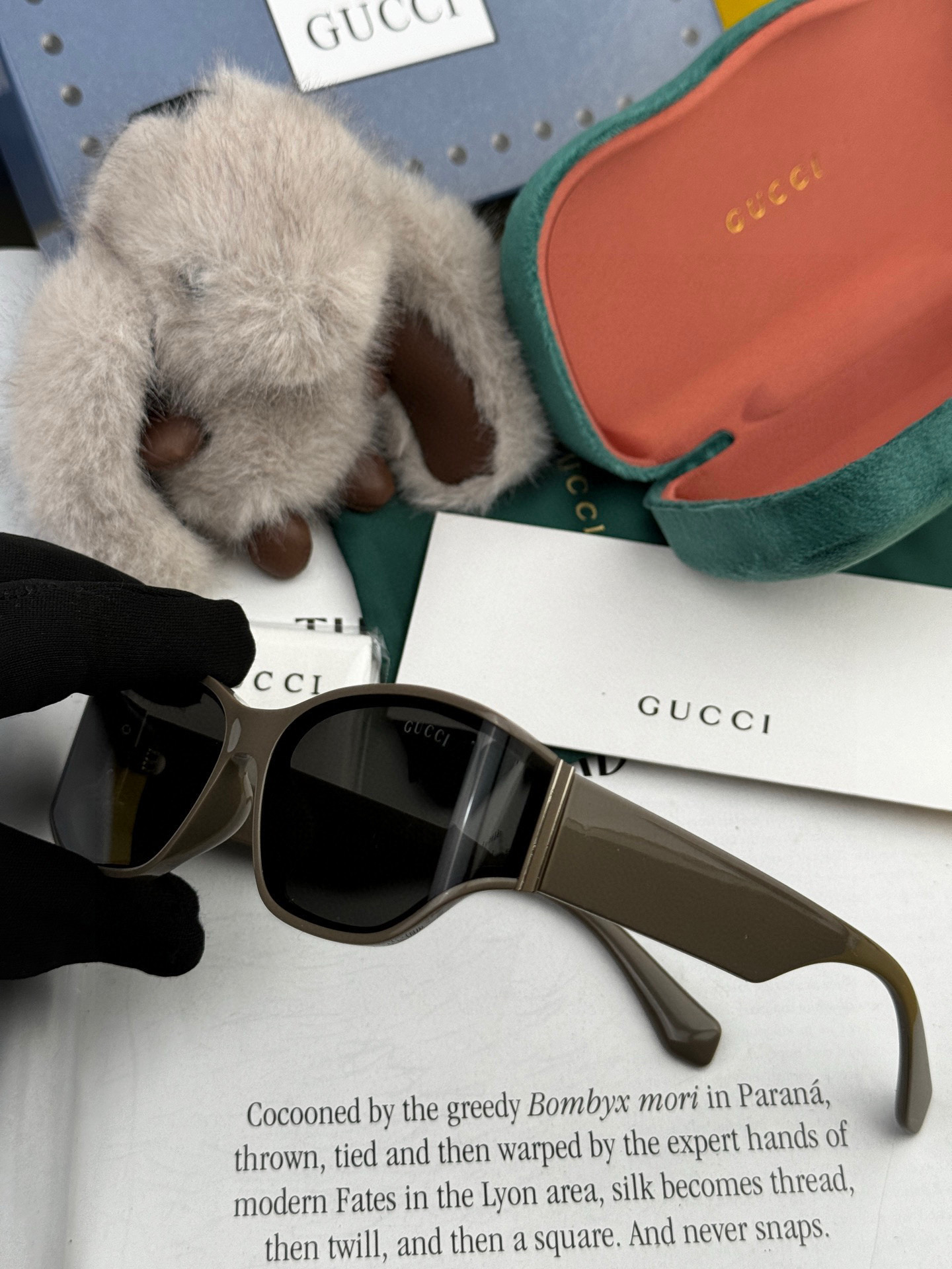 🔺 【GUCCI】2025开春新款 潮流爆款 时尚方框偏光太阳镜 高品质 佩戴舒适 网红潮款墨镜 女士高
