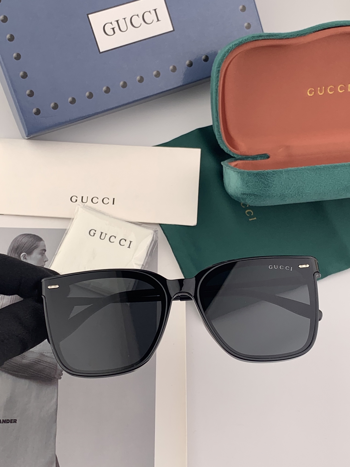 🔺 【GUCCI】2025开春新款 潮流爆款 时尚方框偏光太阳镜 高品质 佩戴舒适 网红潮款墨镜 女士高
