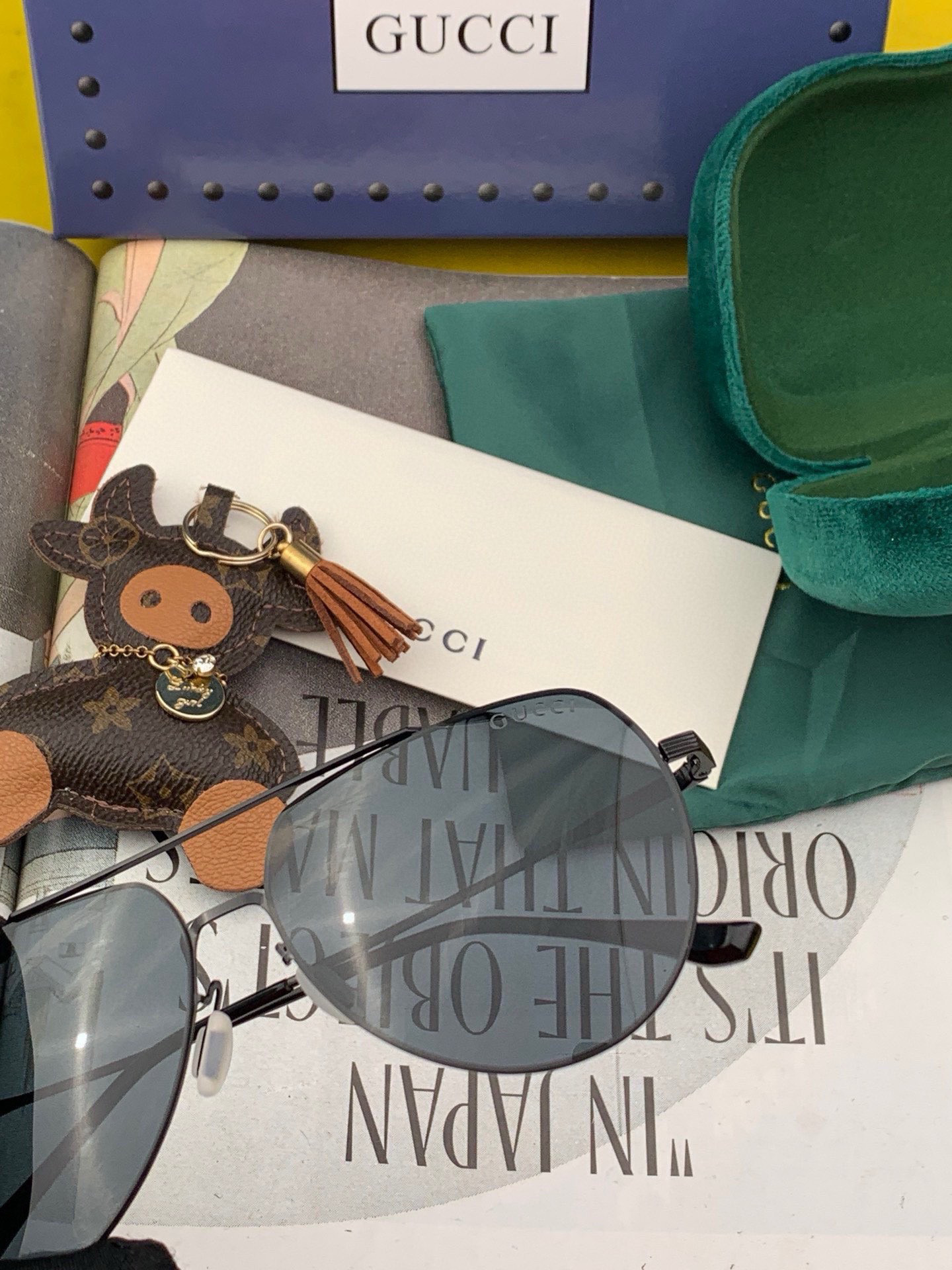         GUCCI 男款炫彩飛行員偏光太陽鏡 ❤️材質：高清尼龍加厚卡槽高清偏光鏡片 🌹無邊框鏡