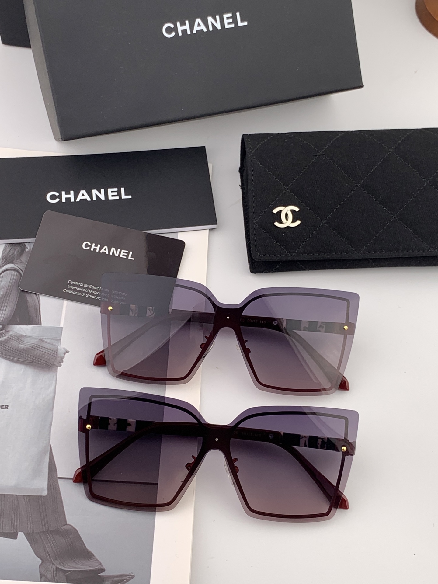  CHANE 香奈儿🌋☔️时尚无框太阳镜镜片 顶级奢侈品强 高品质胜利亲亲🍦🍨 得意 气质非凡😄 🍫🍪女