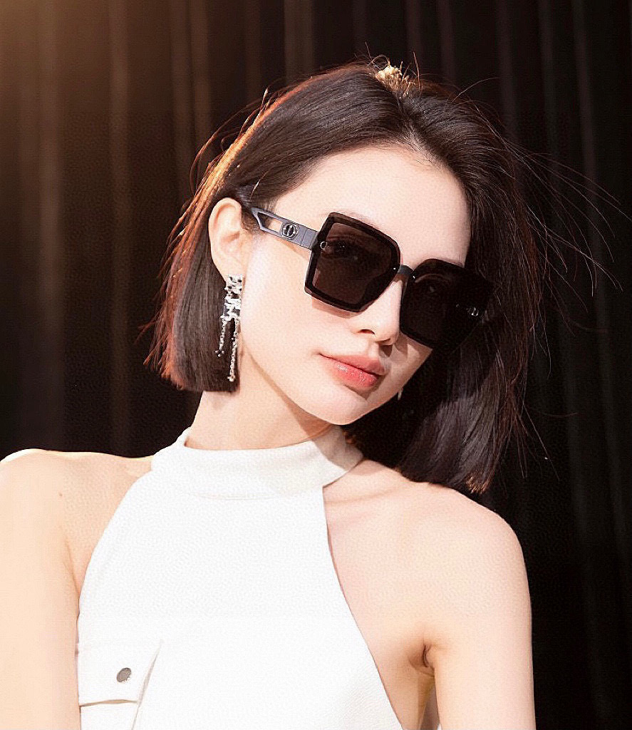   🔺 【DIOR-迪奥】2025开春新款 潮流爆款 时尚方框偏光太阳镜 高品质 佩戴舒适 网红潮款墨镜