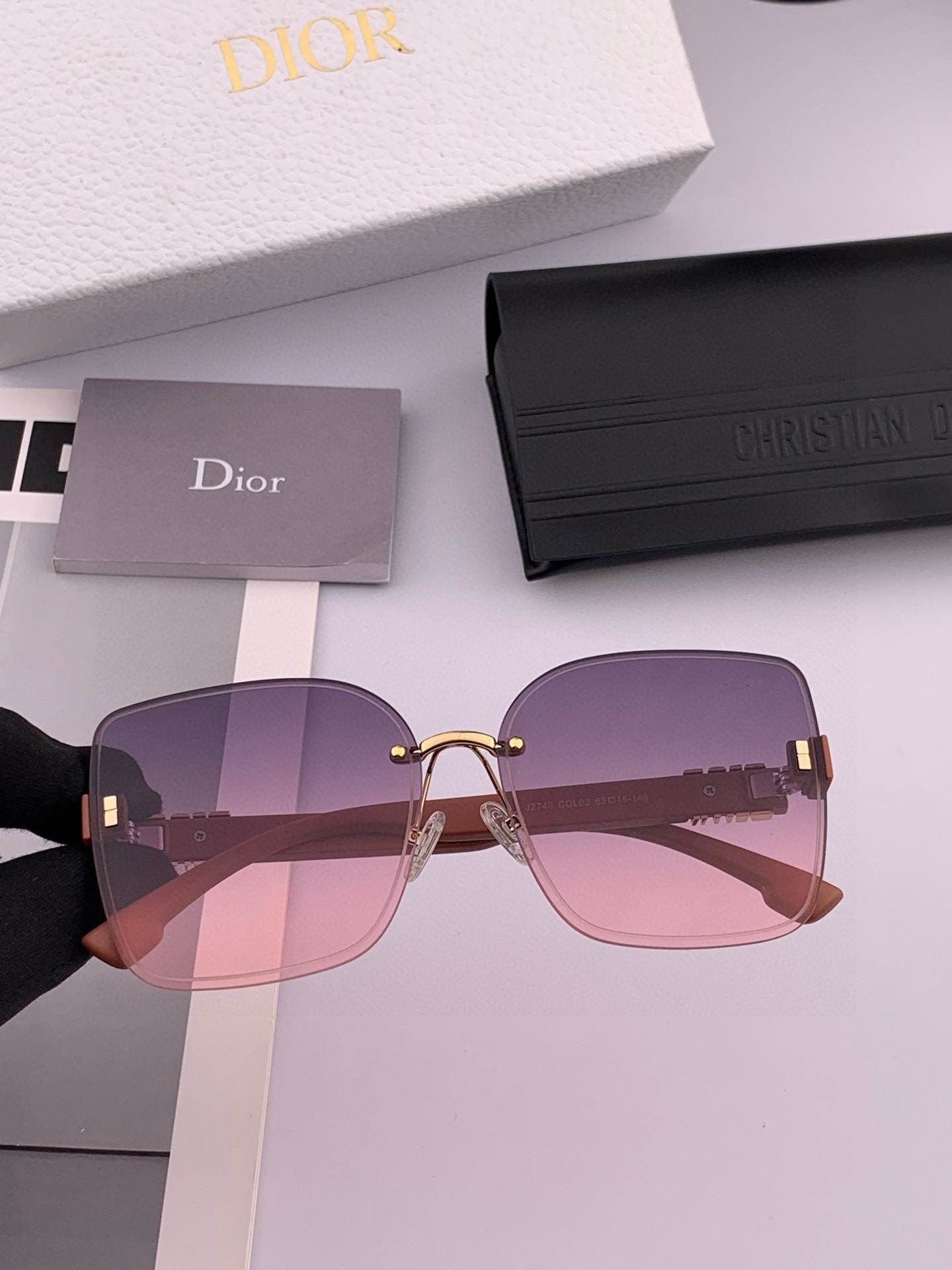 🔺 【DIOR-迪奥】2025开春新款 潮流爆款 时尚方框太阳镜 高品质 佩戴舒适 网红潮款墨镜 女士高