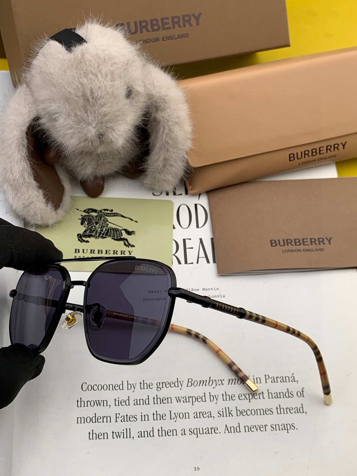  BURBERRY 巴宝莉 男士太阳眼镜 🕶🕶正版蛤蟆 太阳镜💋💋👣👣  高品质 不挑脸 火的狠 🍁🍁💯