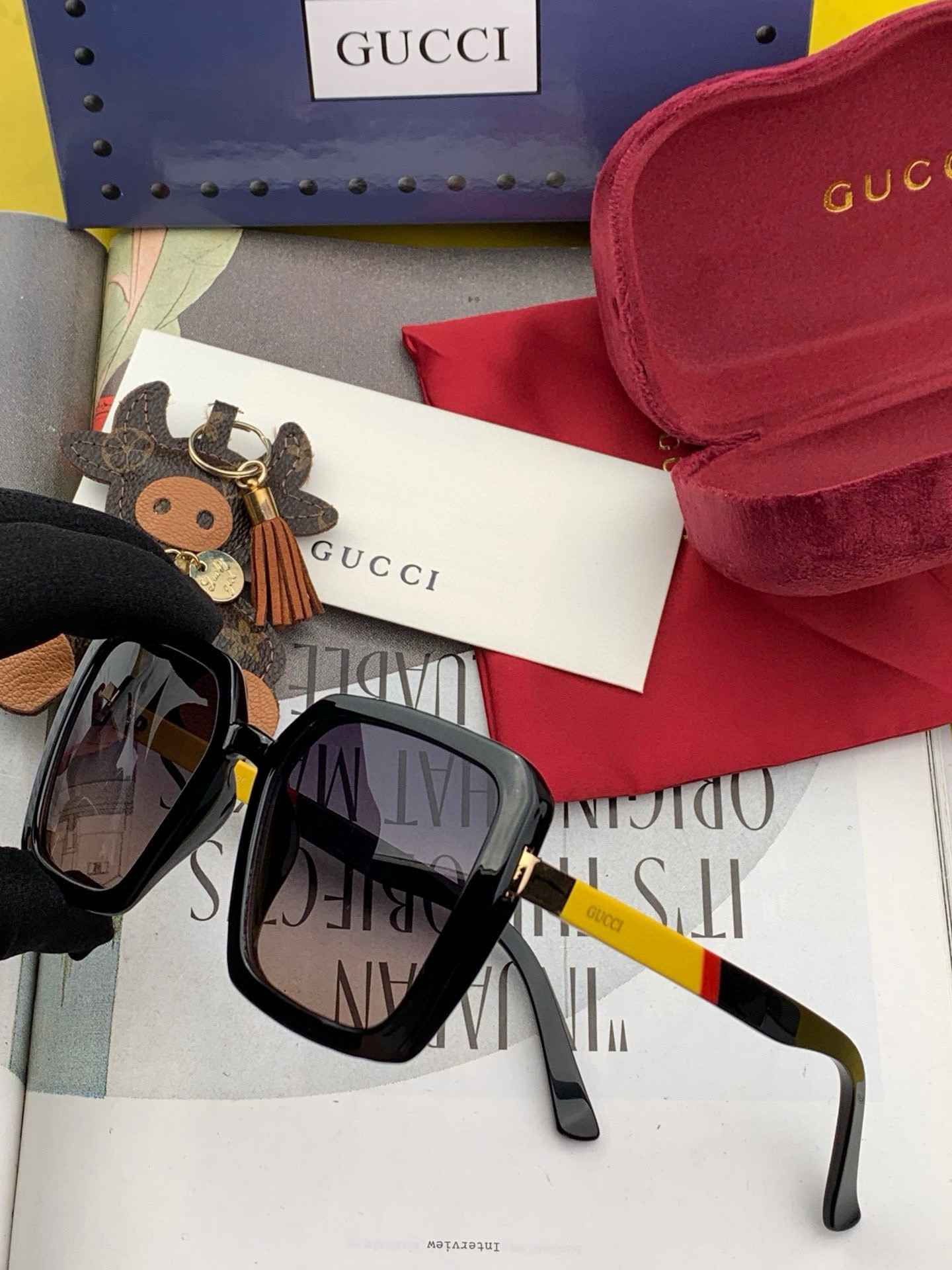   【TR偏光系列】Gucci   经典的方框设计，不挑脸型，无论搭配大衣还是连衣裙都非常显气质偏光镜片