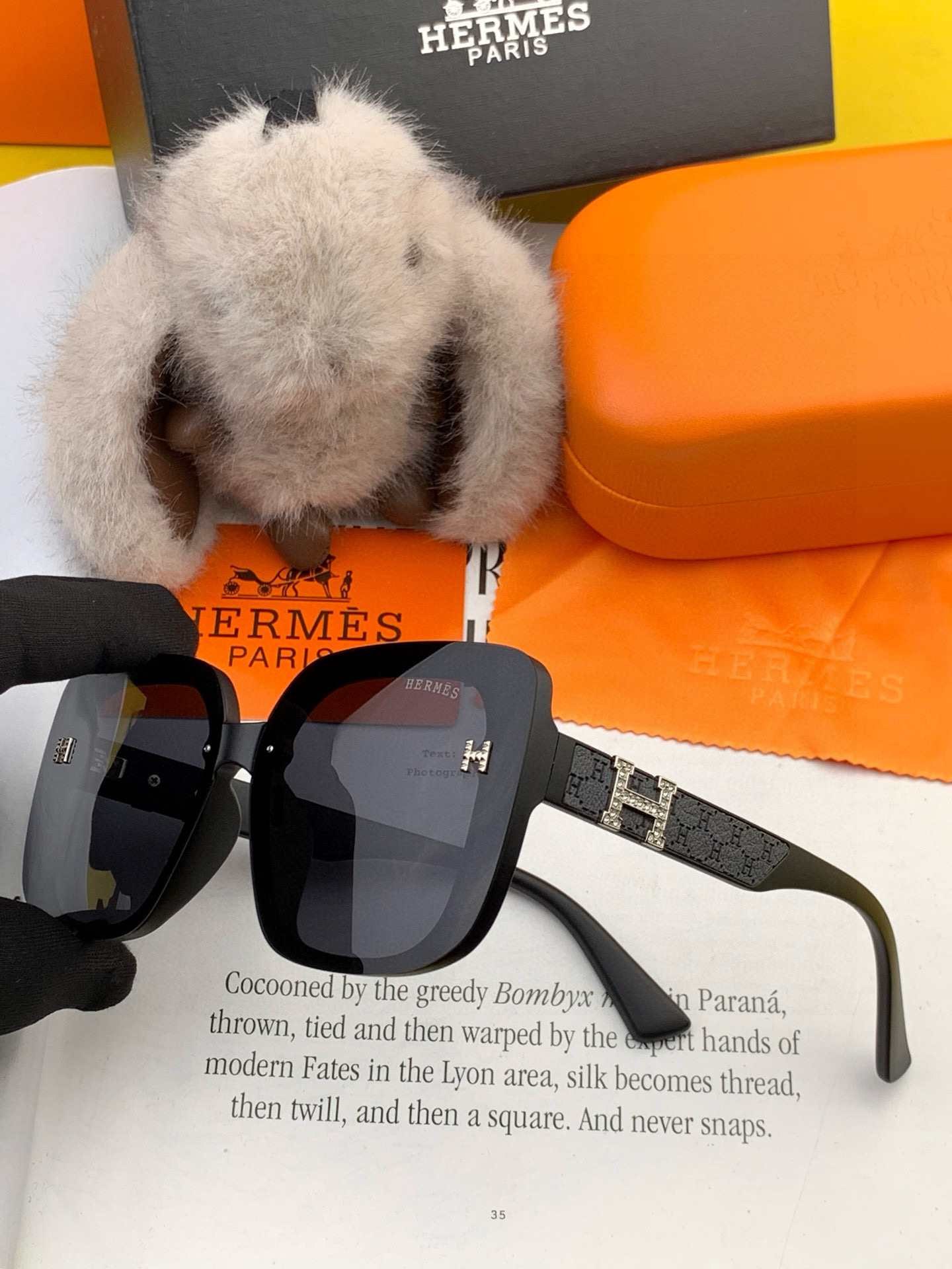   【TR偏光系列】爱马仕   经典的方框设计，不挑脸型，无论搭配大衣还是连衣裙都非常显气质尼龙偏光镜片