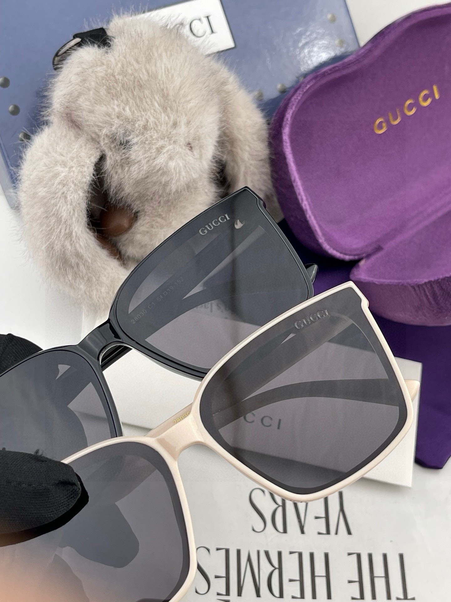 🔺 【GUCCI】2025开春新款 潮流爆款 时尚方框偏光太阳镜 高品质 佩戴舒适 网红潮款墨镜 女士高