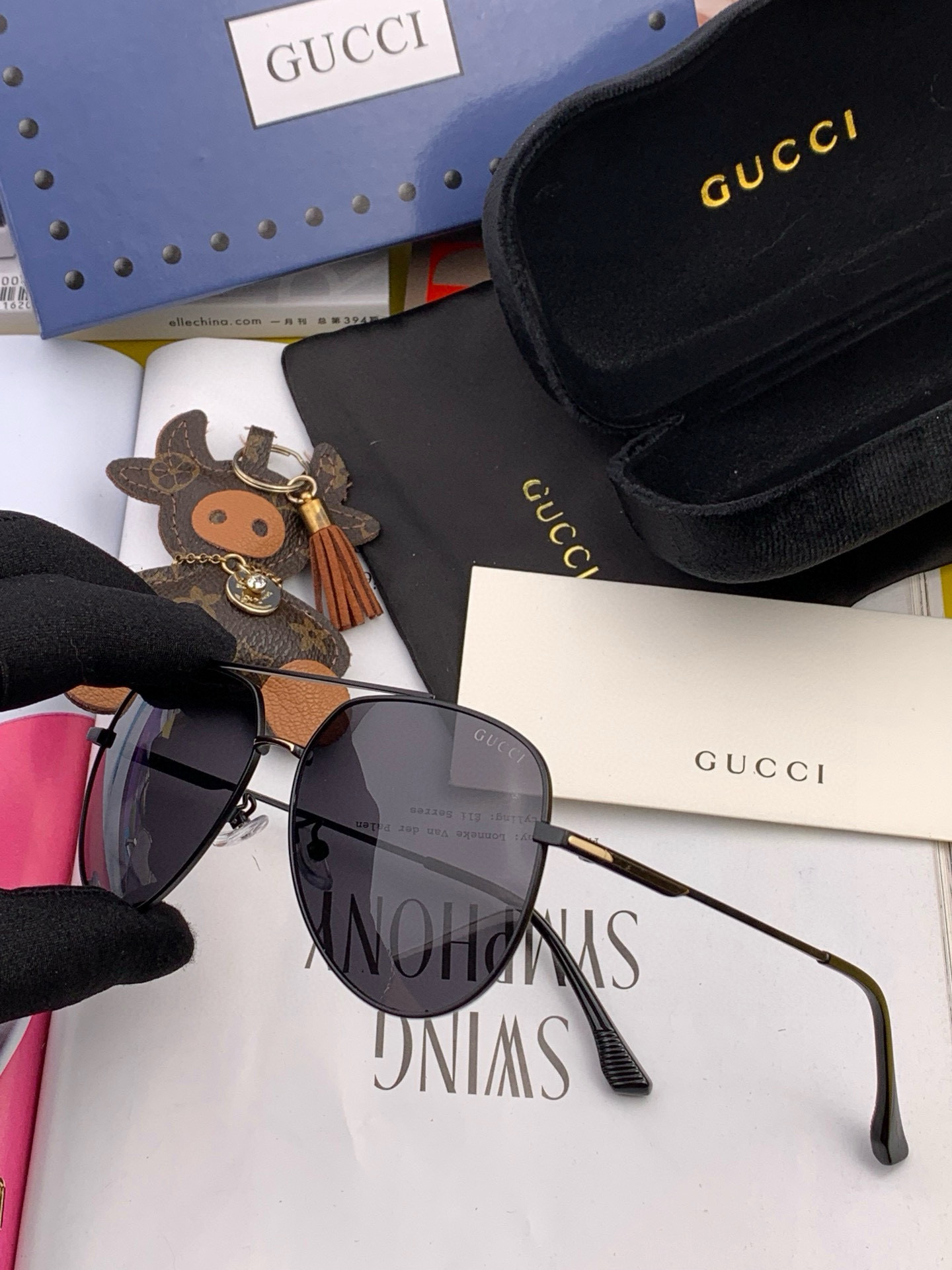   Gucci 。  高品质男女款墨镜   👍 进口宝丽来偏光镜片  。蛤蟆镜 开车钓鱼都可 。百搭显瘦