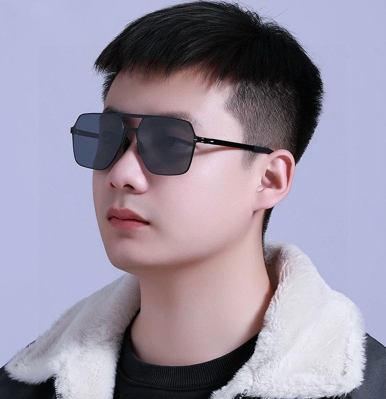       GUCC* 2025 新款男女情侣款太阳iP电镀永不褪色 卖点：超轻超有弹性整幅眼镜无螺丝重