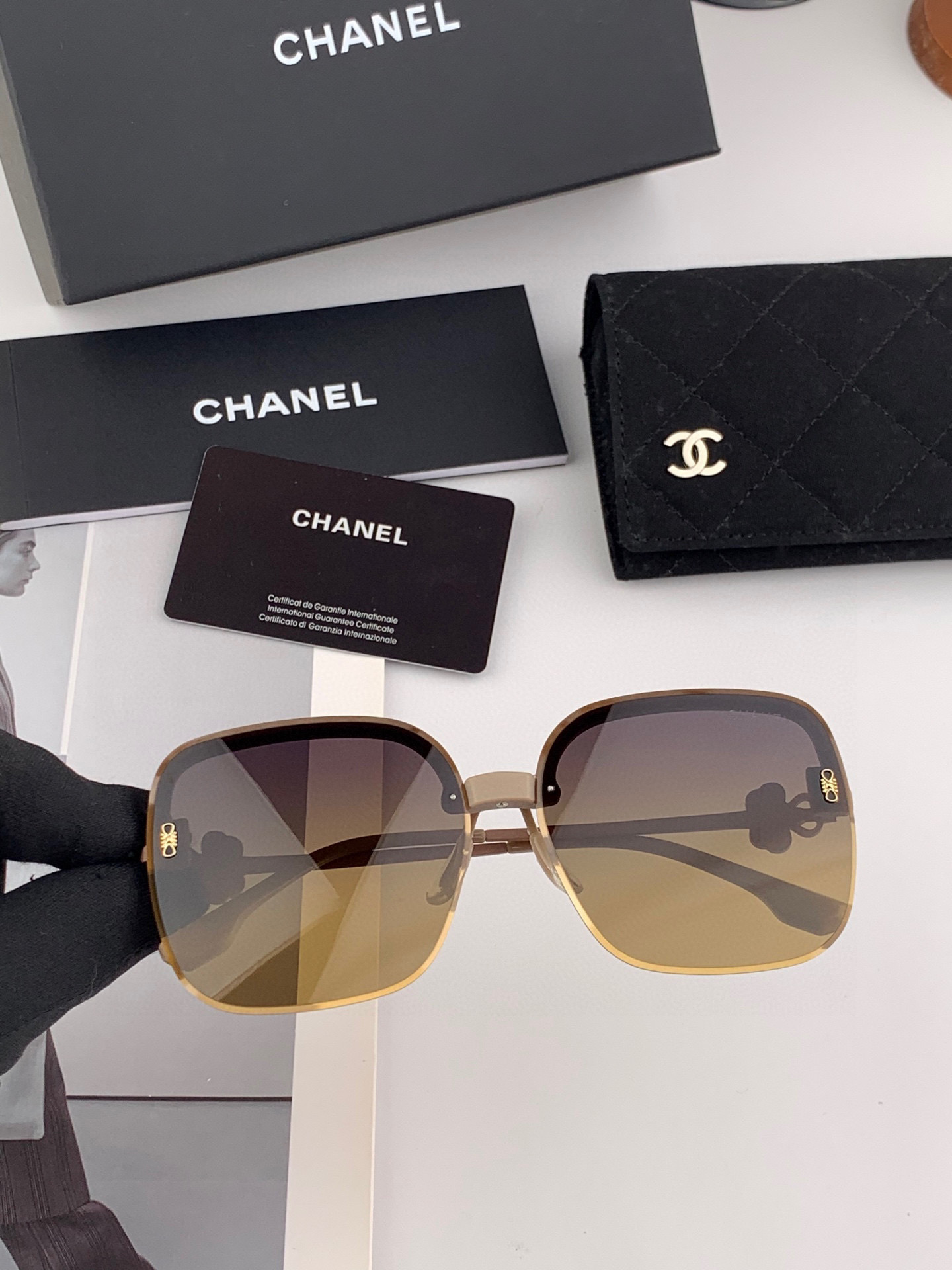 🔺 【香奈儿-尼龙偏光太阳镜】2025开春新款 潮流爆款 时尚圆框偏光太阳镜 高品质 佩戴舒适 网红潮款