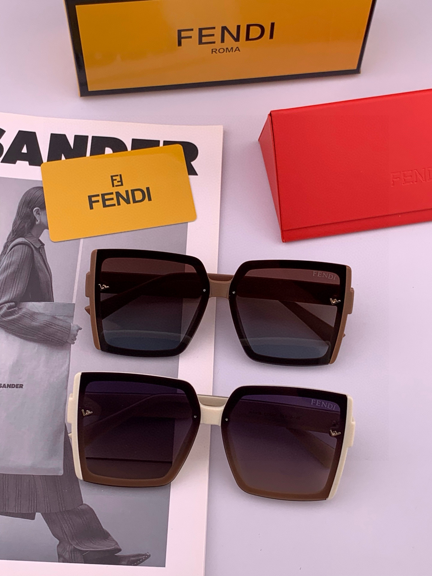 🔺 【芬迪】2025开春新款 潮流爆款 时尚方框偏光太阳镜 高品质 佩戴舒适 网红潮款墨镜 女士高清偏光