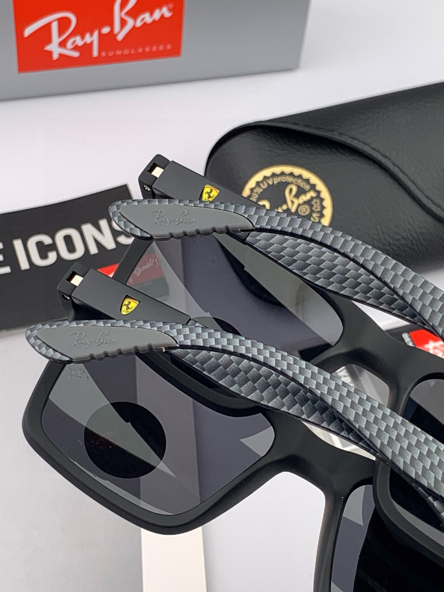  官方同步 品牌雷朋经典男女士玻璃太阳镜          材质：美国宝丽来高清防爆钢化玻璃镜片 型号：