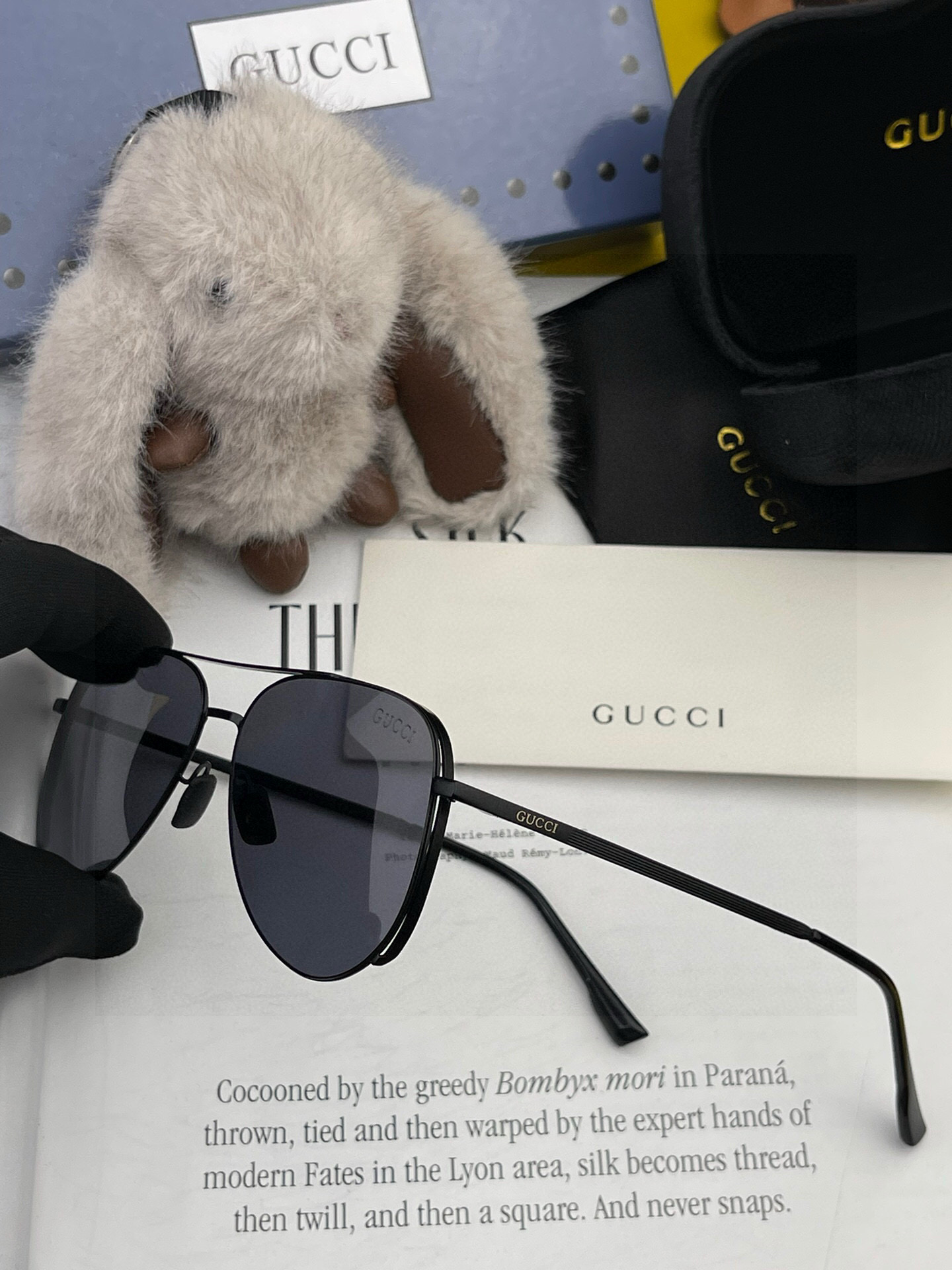 ♦️ GUCCI 2025新款男女情侣款太阳镜多边形墨镜iP电镀永不褪色 超轻超有弹性整幅眼镜无螺丝重要