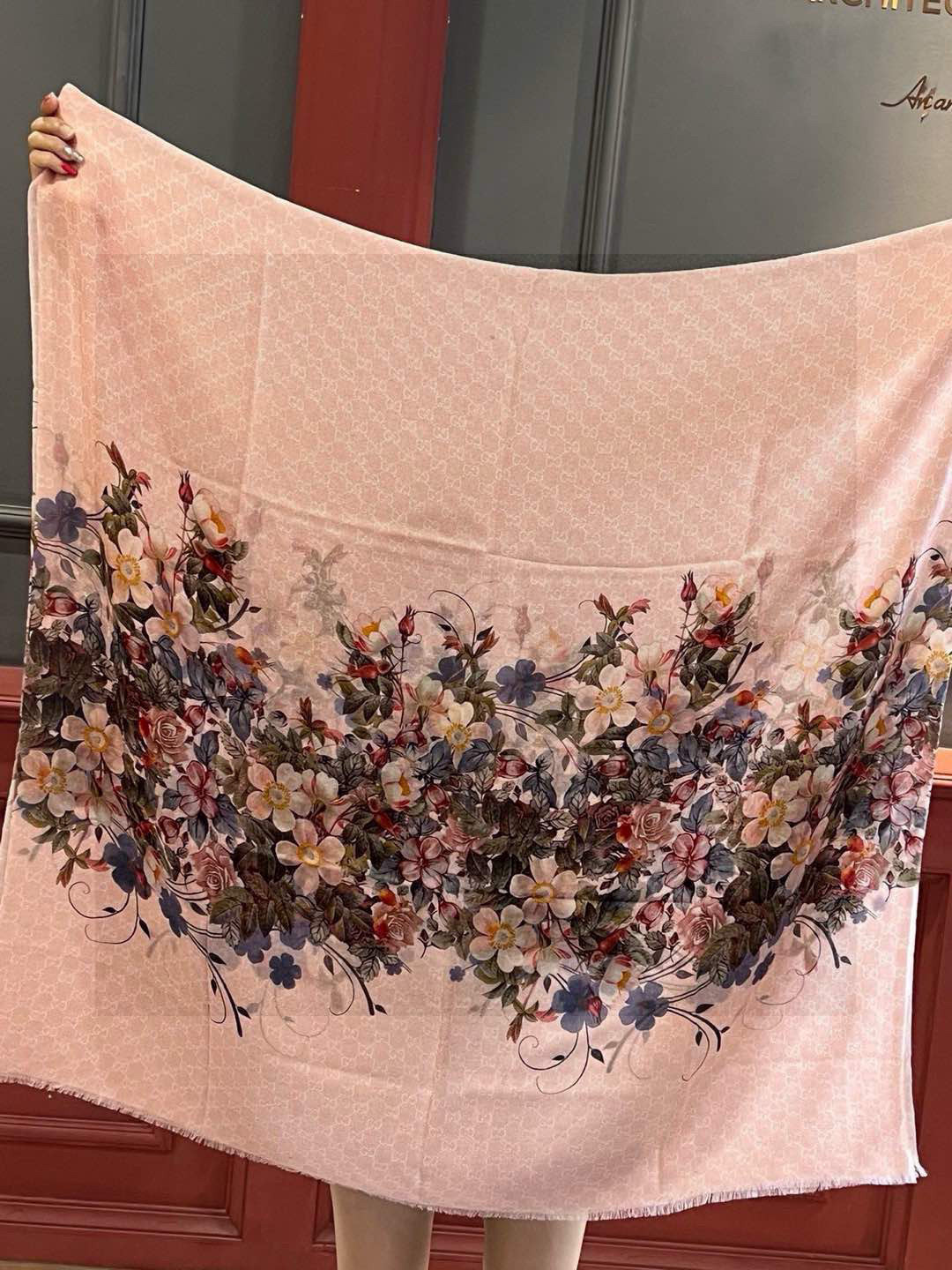  💟秀外慧中，美到过分❗️上身效果疯狂的喜欢❗️Gucci New~300支高端戒指绒！真心美爆了的设计