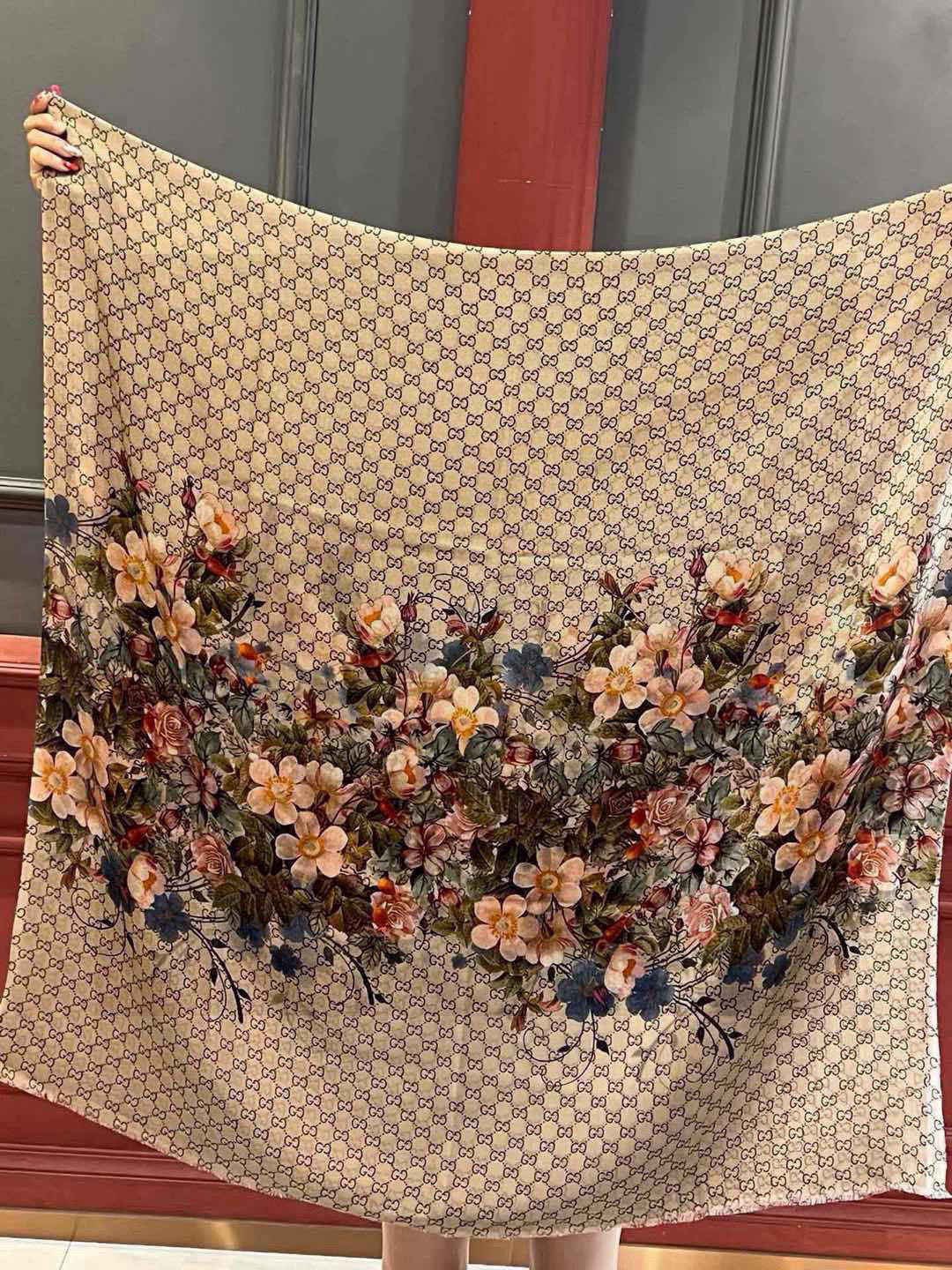  💟秀外慧中，美到过分❗️上身效果疯狂的喜欢❗️Gucci New~300支高端戒指绒！真心美爆了的设计