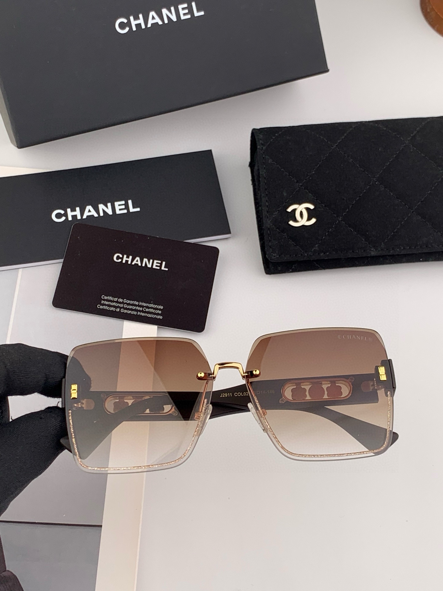  🔺 【香奈儿】2025开春新款 潮流爆款 时尚方框太阳镜 高品质 佩戴舒适 网红潮款墨镜 女士高清加厚