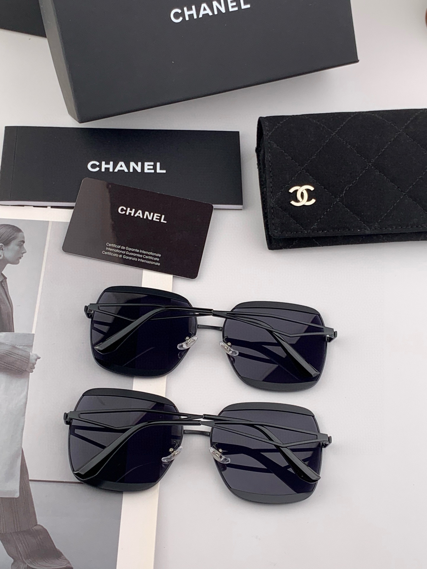 【CHANEL】香奈儿  新款尼龙太眼镜，无框钻石 切边更有质感，大气女人范儿，大脸小脸都好看 ！型号：