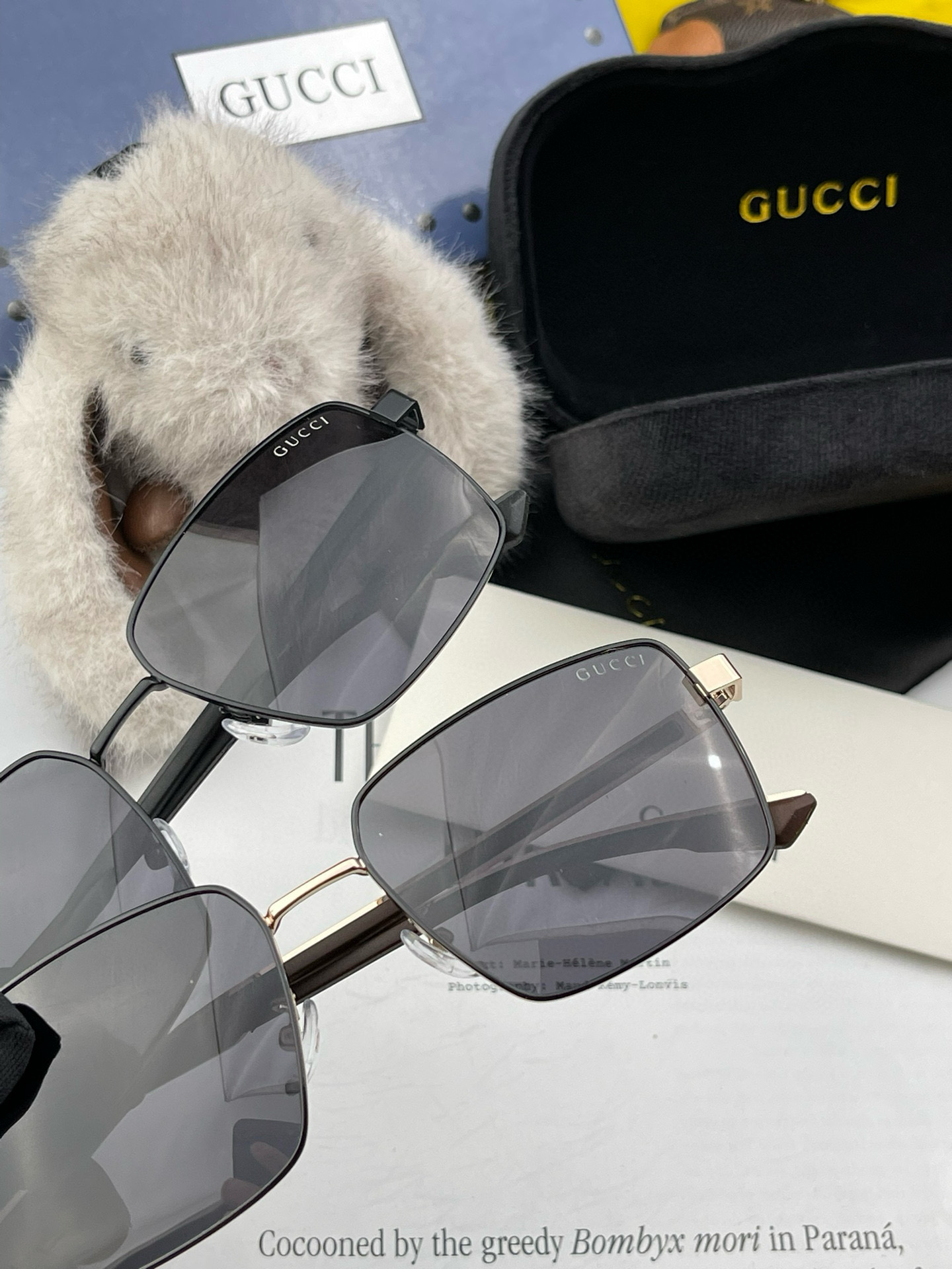   GUCCI 官网同步。  高品质男女款墨镜   👍 进口宝丽来偏光镜片  。蛤蟆镜 开车钓鱼都可 。