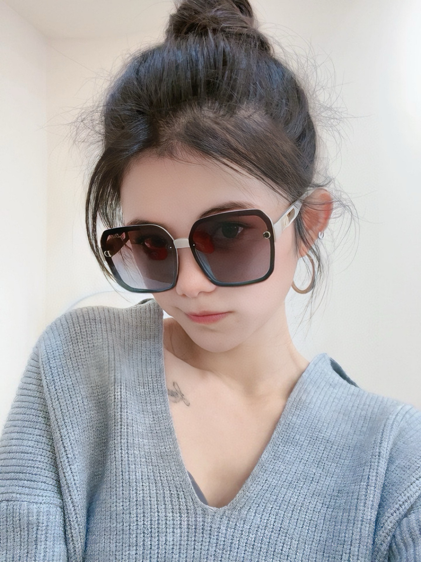 NO:368721,TR version - polarized [exclusive big brand sunglasses without filters are available on the shelves. Dior official website has released new sunglasses. Note that we have high-definition lenses, and we can inspect the goods at will. Model CD3998 glasses, sunglasses, glasses, dior19860909TR版本-偏光【独家大牌太阳镜无滤镜实拍上架 Dior官网最新发布新款太阳镜,注意我们是高清镜片,到货随意验货 型号CD3998 眼镜墨镜太阳镜,眼镜,dior,glasses