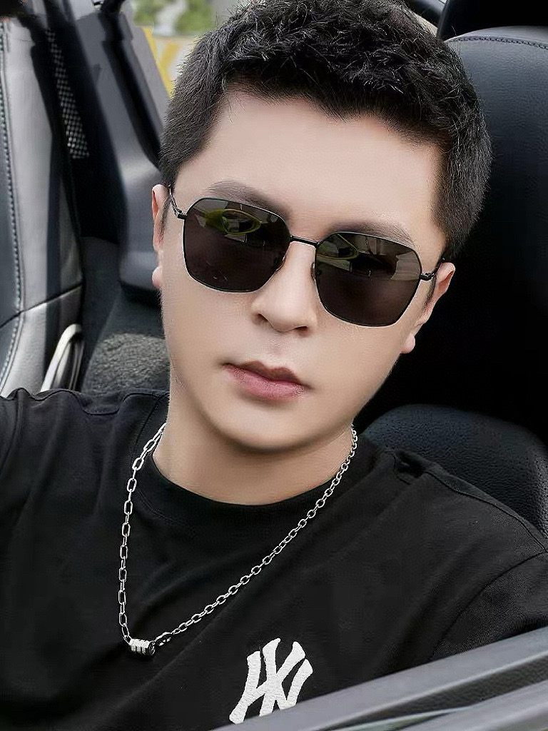 NO:368790,GUCCI official website synchronization High-quality men and women's sunglasses Imported Polaroid polarized lenses Toad lenses Can be used for driving and fishing Model G1225 glasses sunglasses, glasses, gucci19860909GUCCI 官网同步 高品质男女款墨镜 进口宝丽来偏光镜片 蛤蟆镜 开车钓鱼都可 型号G1225眼镜墨镜太阳镜,眼镜,gucci,glasses